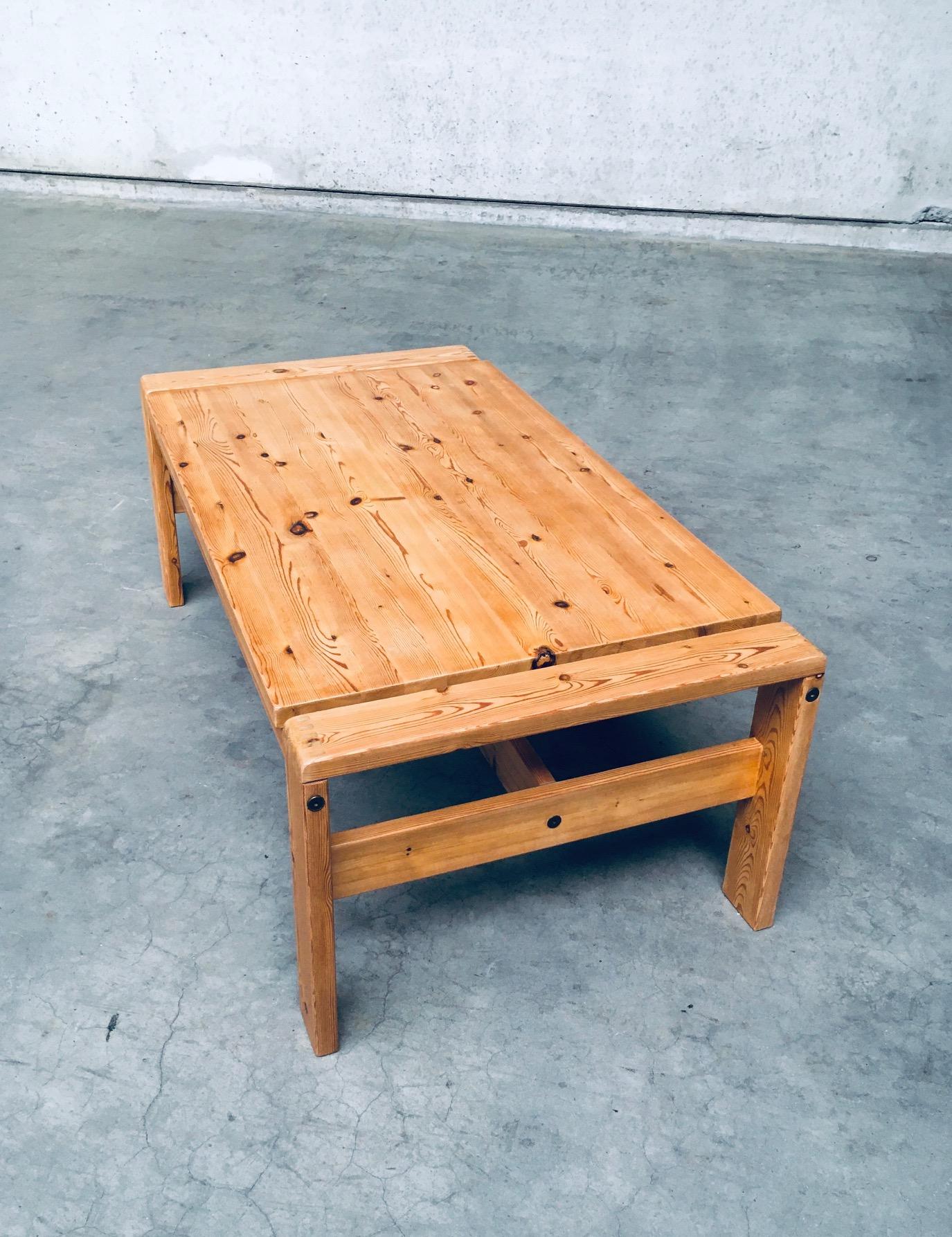 Table basse en pin massif de conception scandinave moderne, Danemark, annes 1970 en vente 6