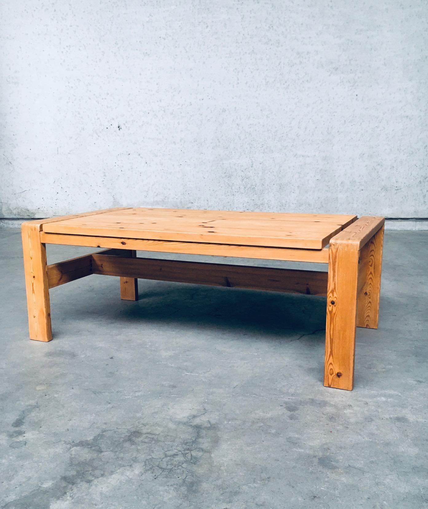 Danish Scandinavian Modern Design Solid Pine Coffee Table, Denmark 1970's For Sale