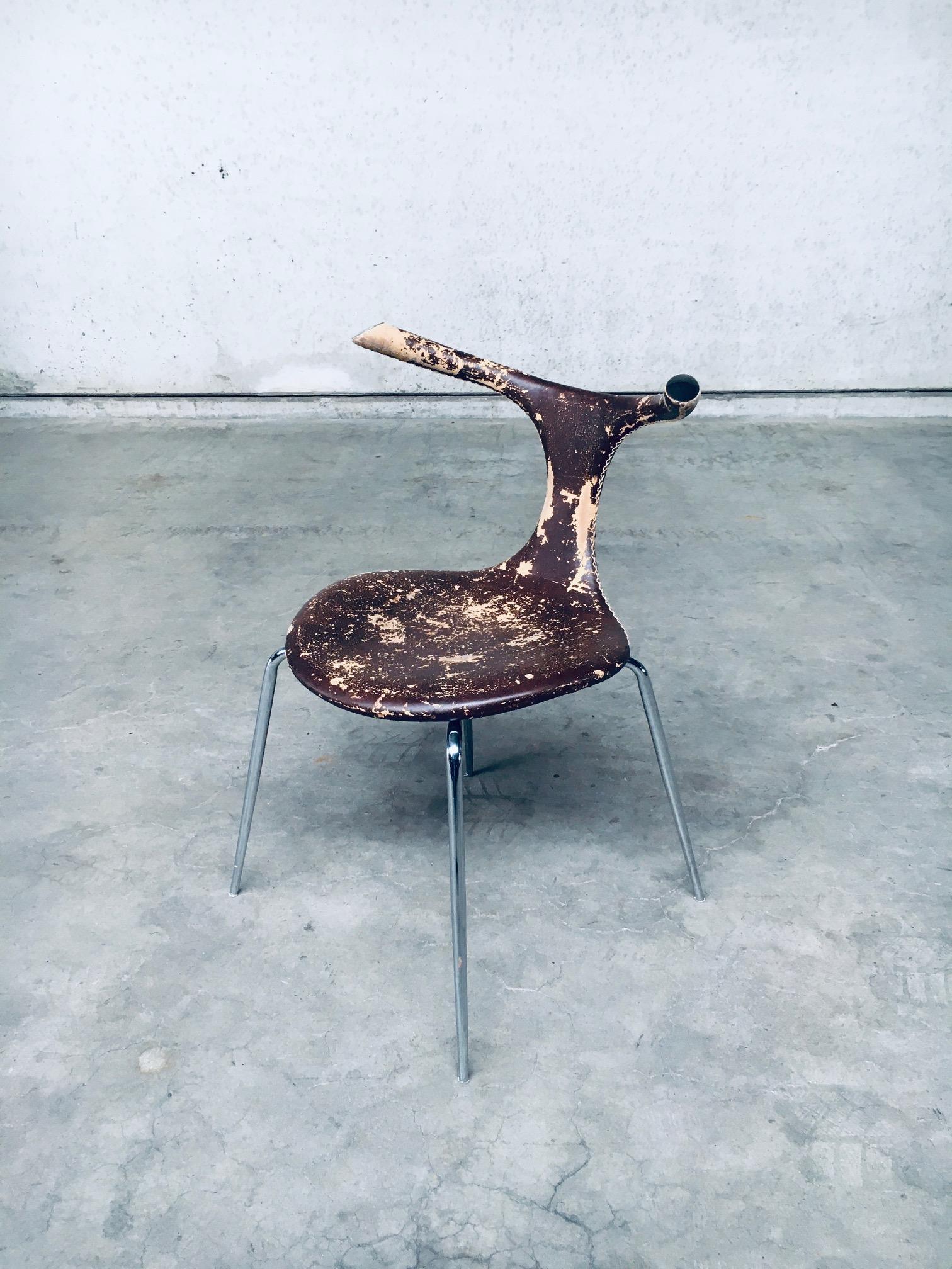 Scandinavian Modern Design 'Taurus' Dining Chair Set by Dan Form For Sale 3