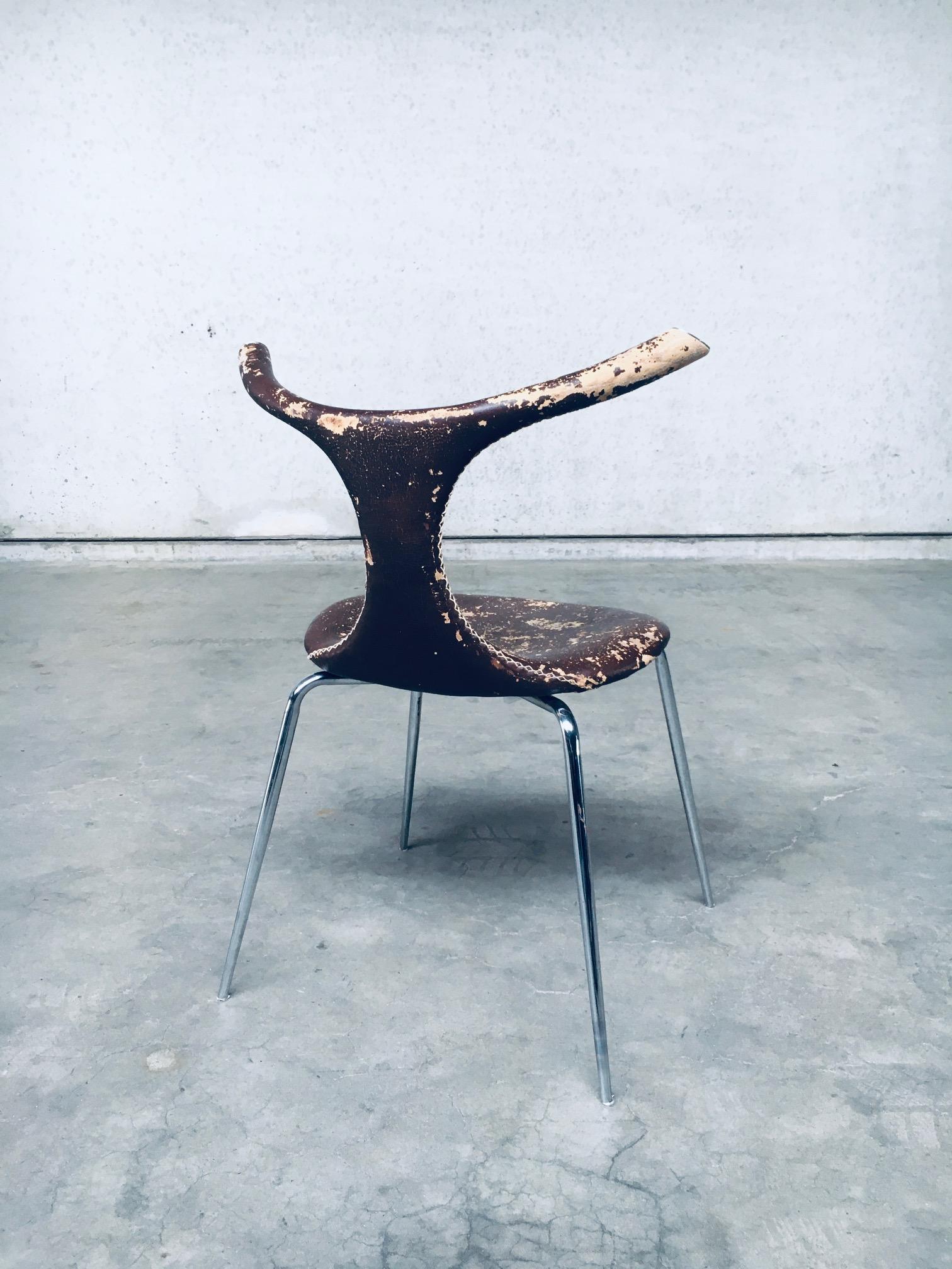 Scandinavian Modern Design 'Taurus' Dining Chair Set by Dan Form For Sale 5