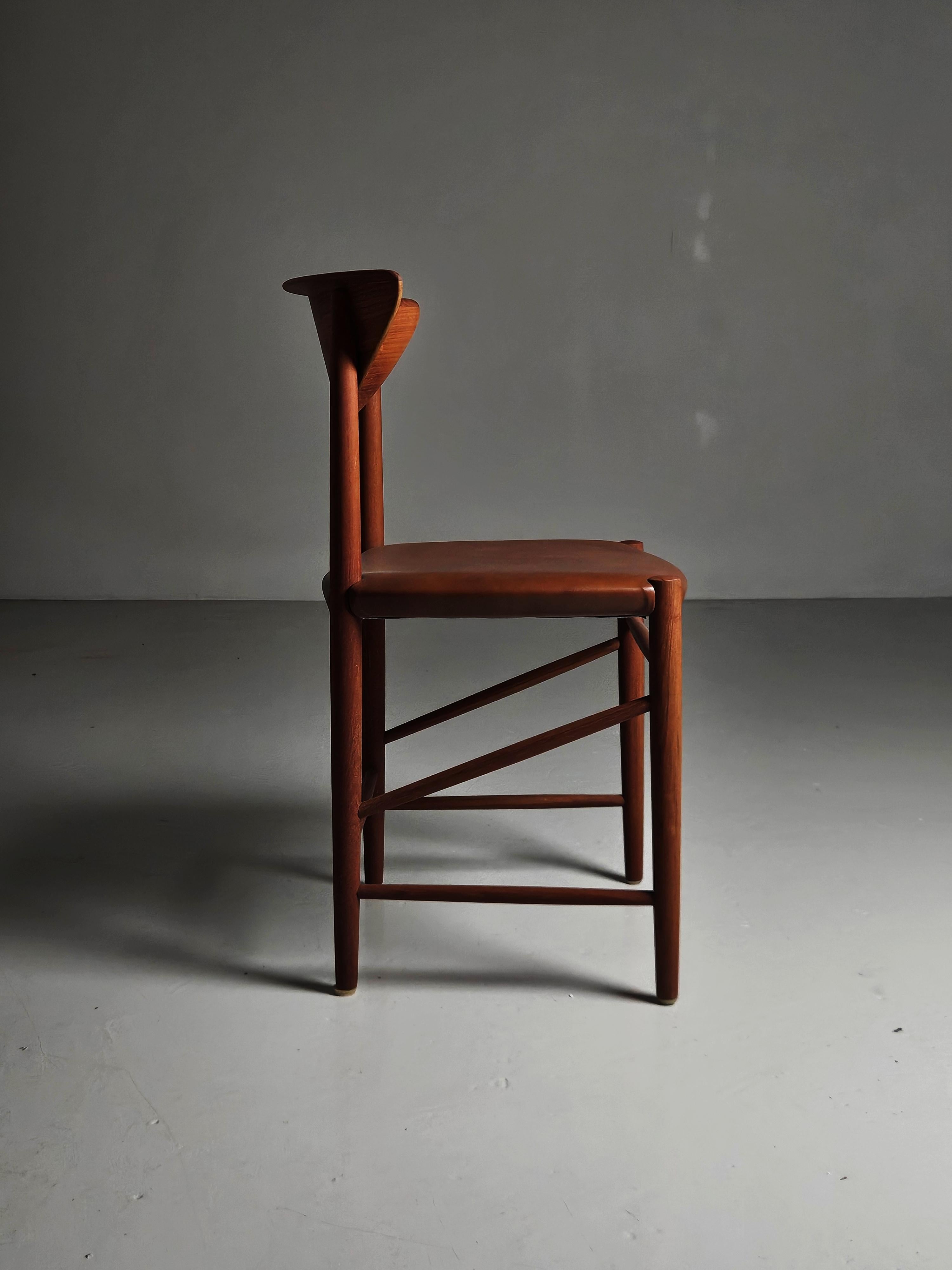 XX secolo Sedia da pranzo moderna scandinava di Peter Hvidt, Danimarca, anni '50 in vendita