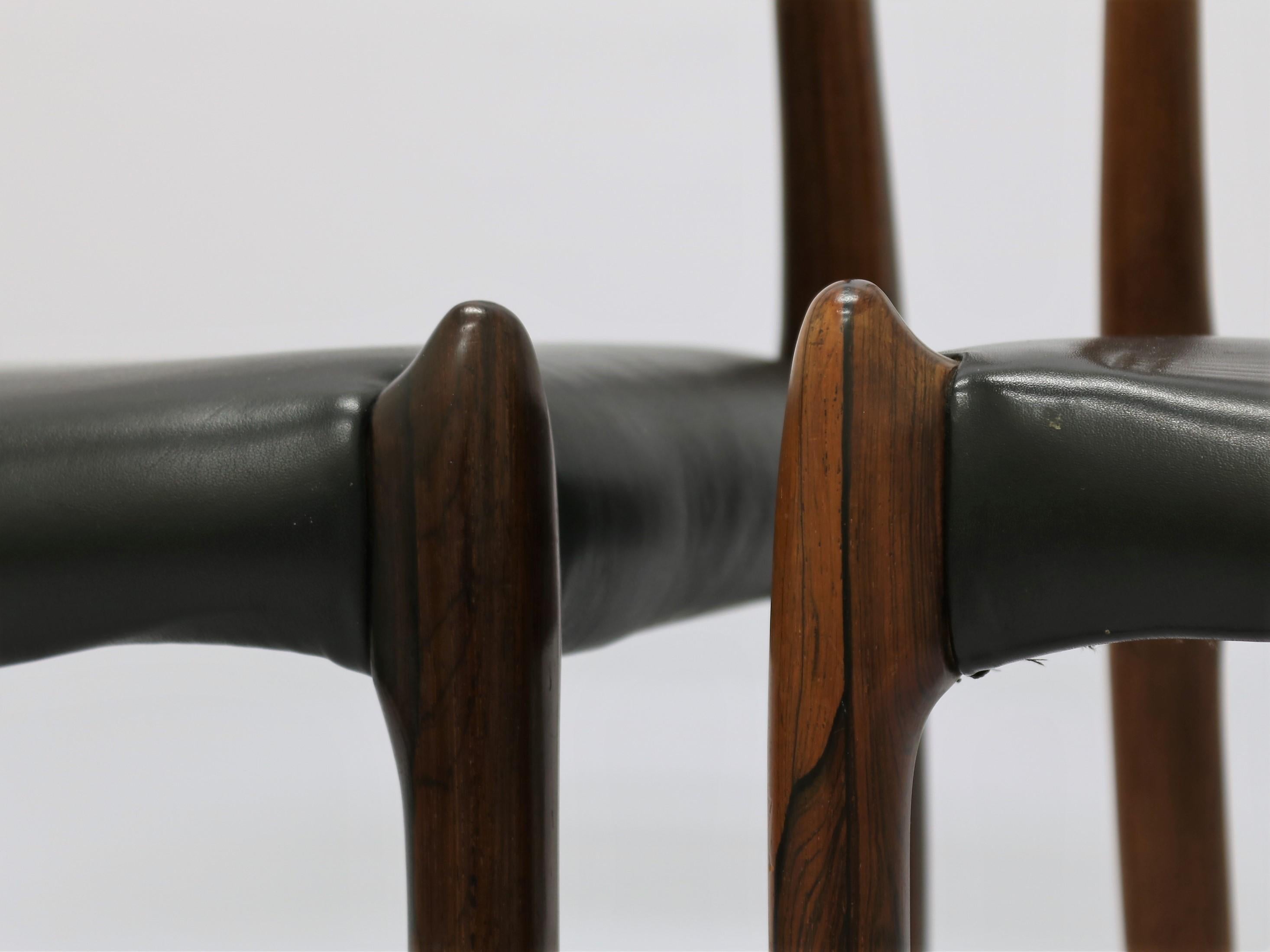 N.O. Moller, 10 Dining Chairs in Rosewood and Black Leather, Scandinavian Modern 5