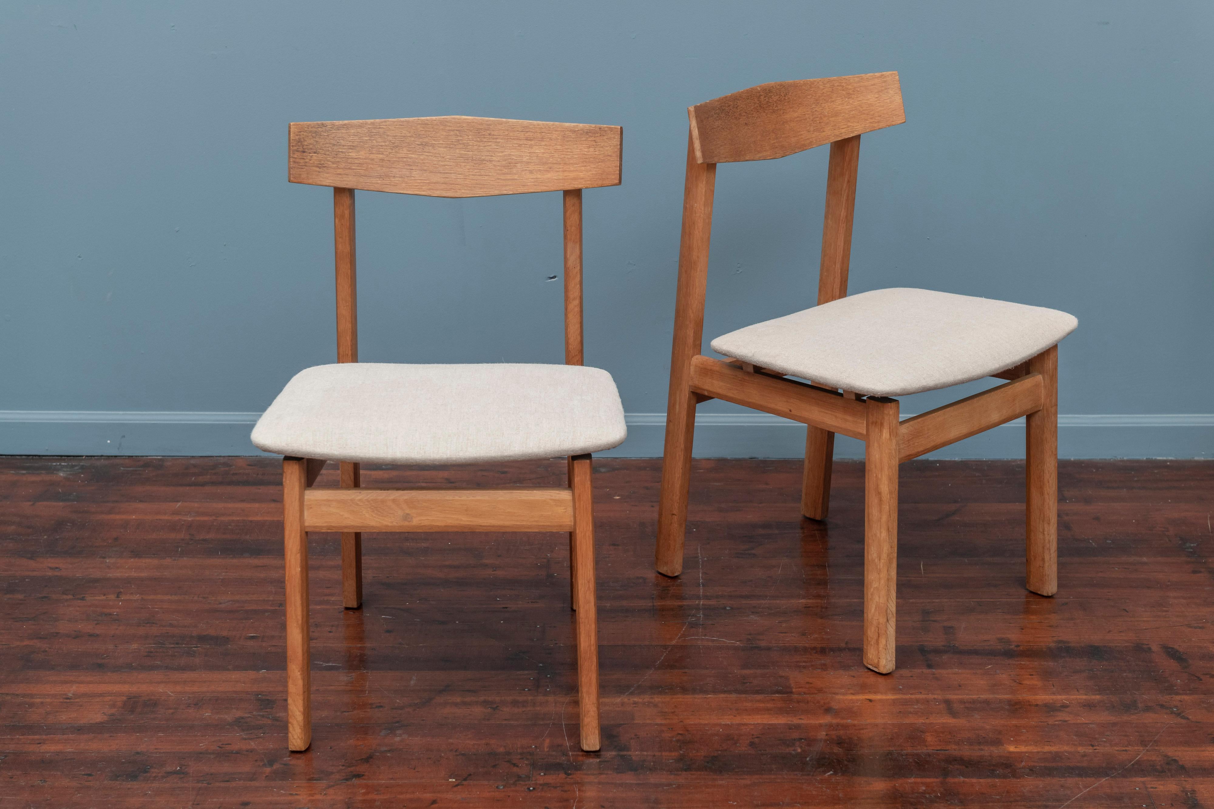 scandinavian design dining chairs