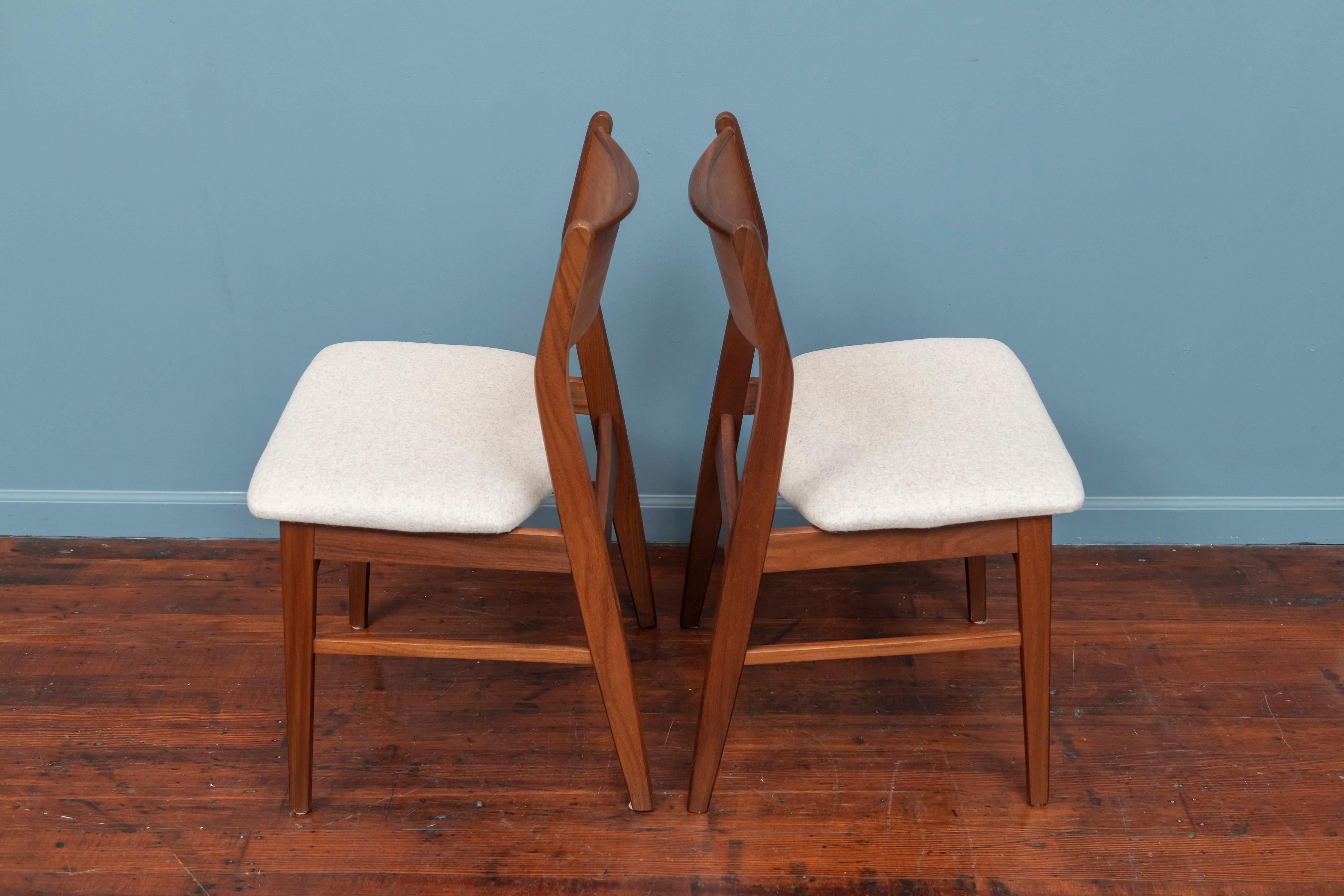 Scandinavian Modern Dining Chairs In Good Condition In San Francisco, CA