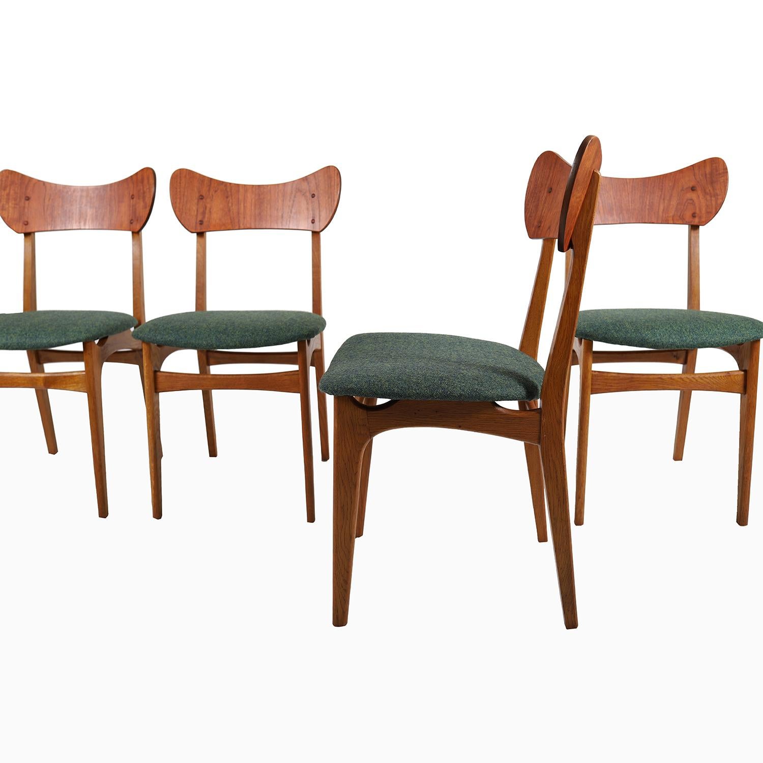 Scandinavo moderno Sedie da pranzo The Modern Scandinavian in Teak e Oak in vendita