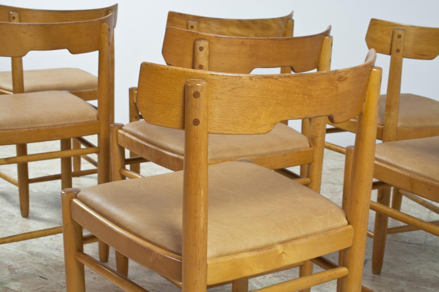 Mid-20th Century Scandinavian Modern Dining Room Chairs in Beech and Tan Leather, 1960s Set of 7  For Sale