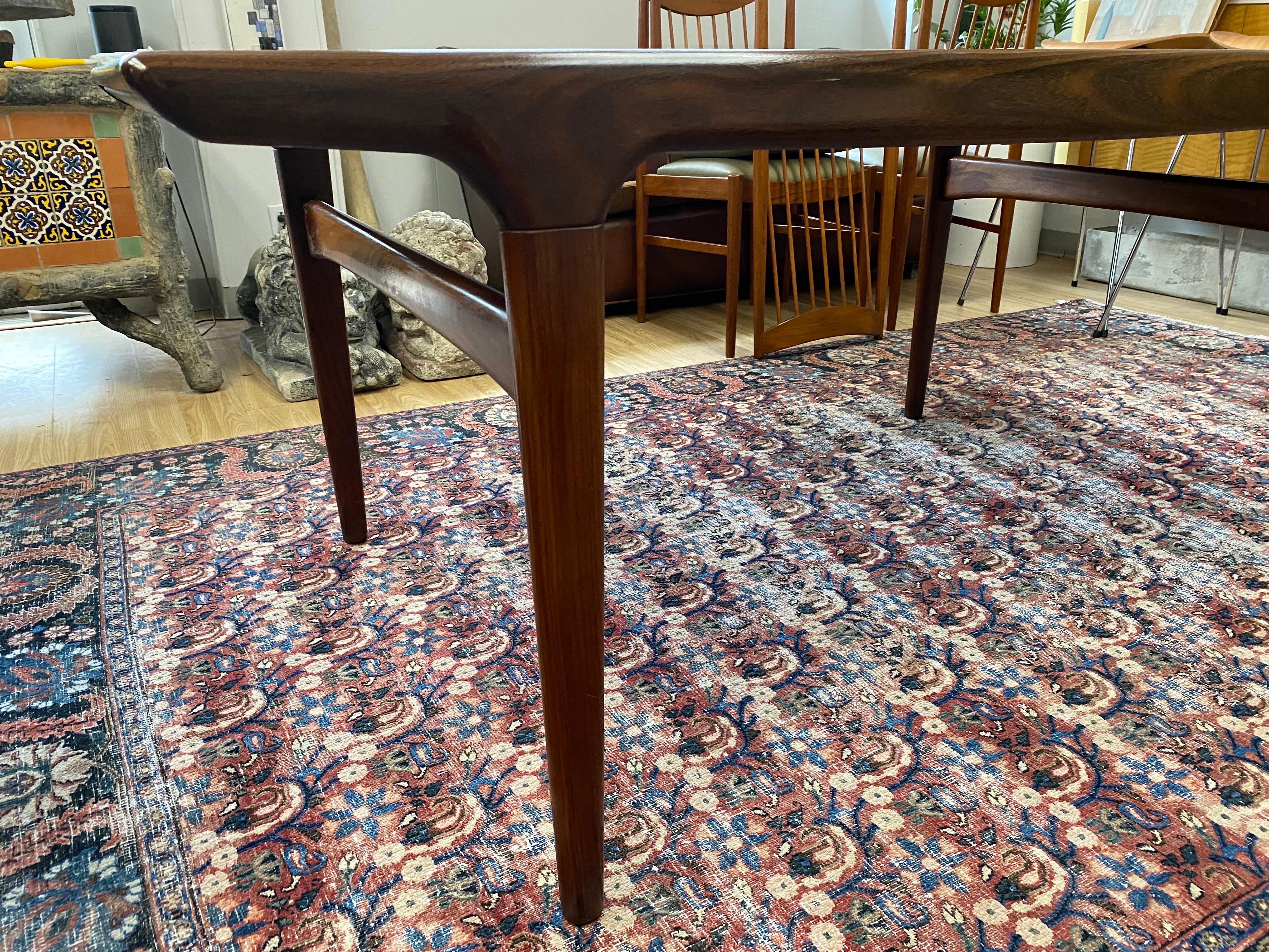 Scandinavian Modern Dining Table by Johannes Andersen, circa 1960s In Good Condition For Sale In San Antonio, TX