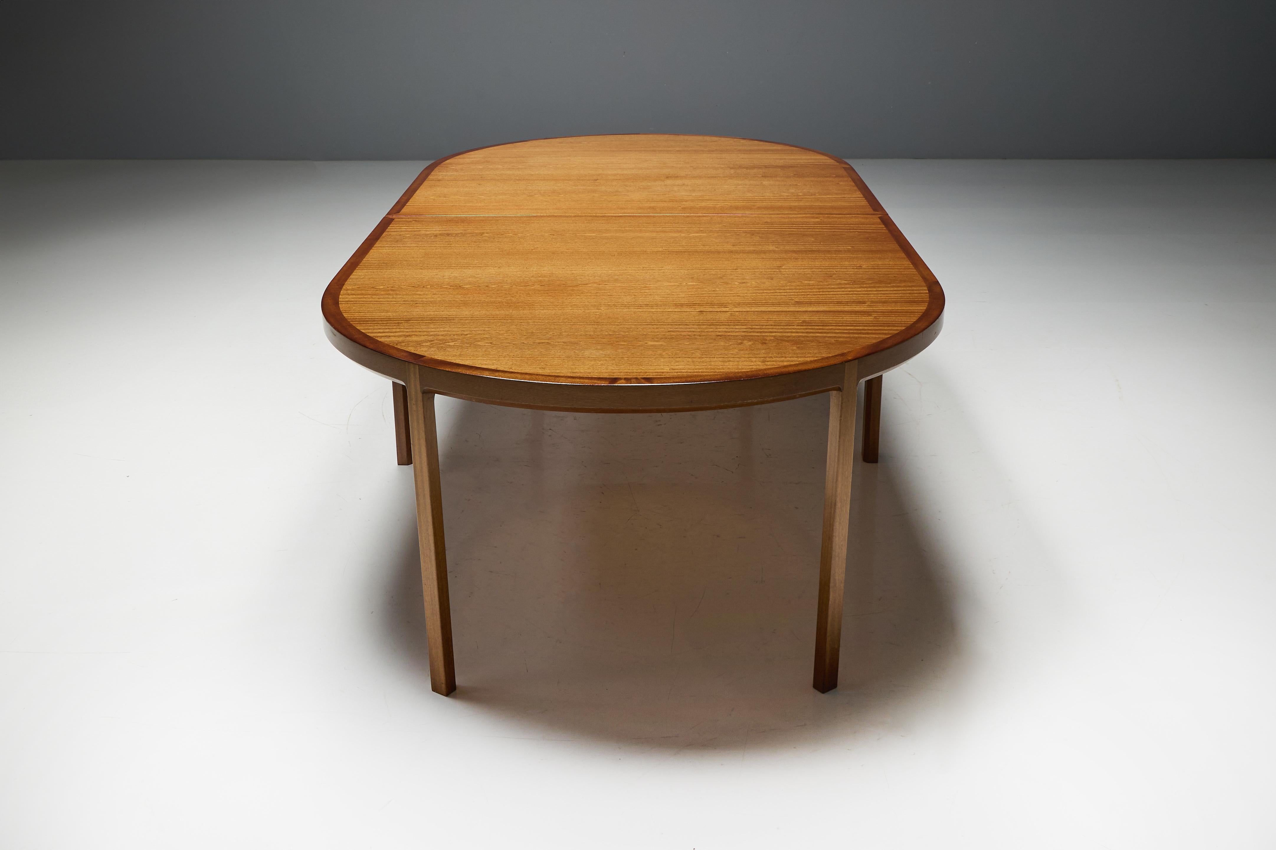 Scandinavian Modern Dining Table, Scandinavia, 1970s For Sale 9