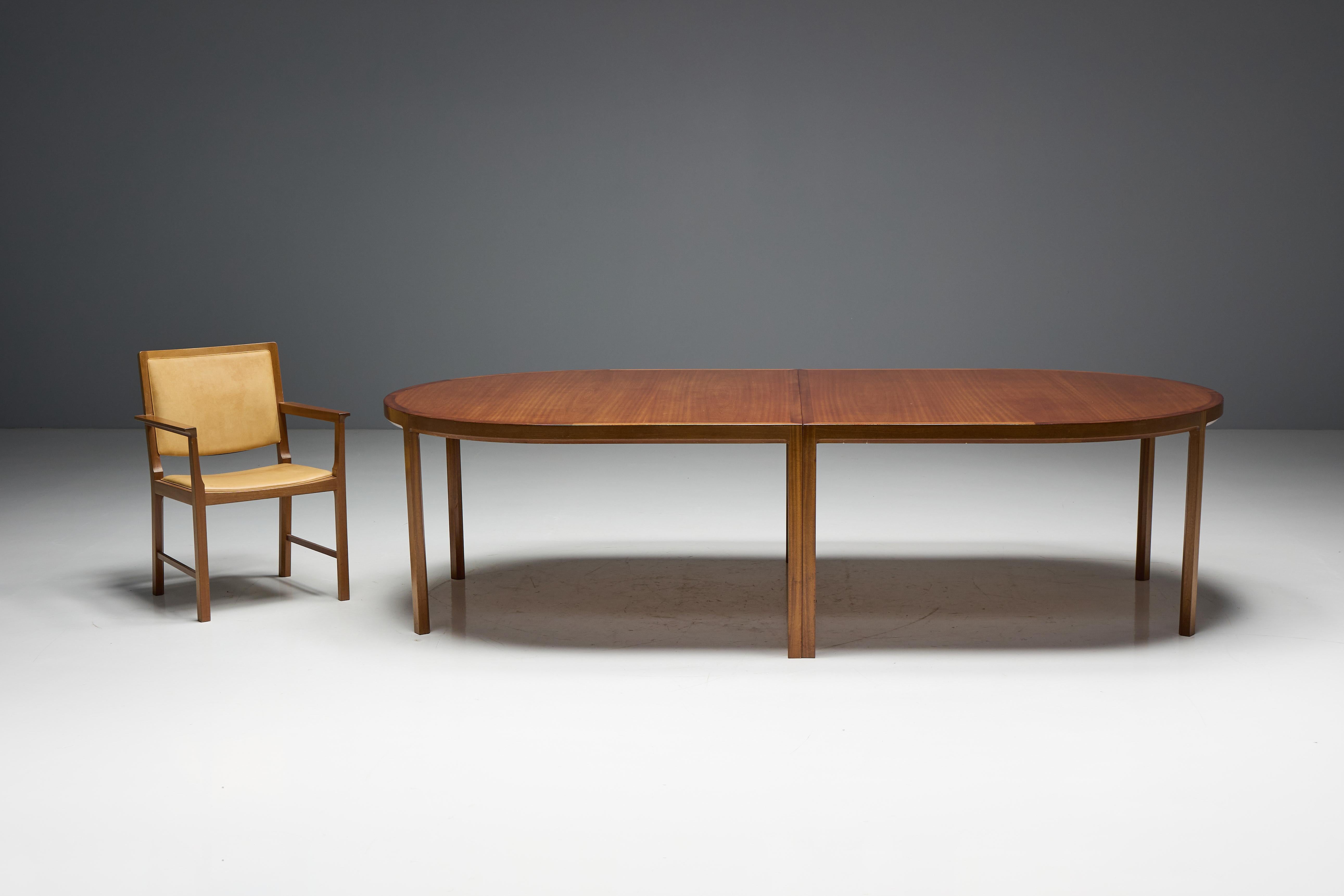 Scandinavian Modern Dining Table, Scandinavia, 1970s In Excellent Condition For Sale In Antwerp, BE