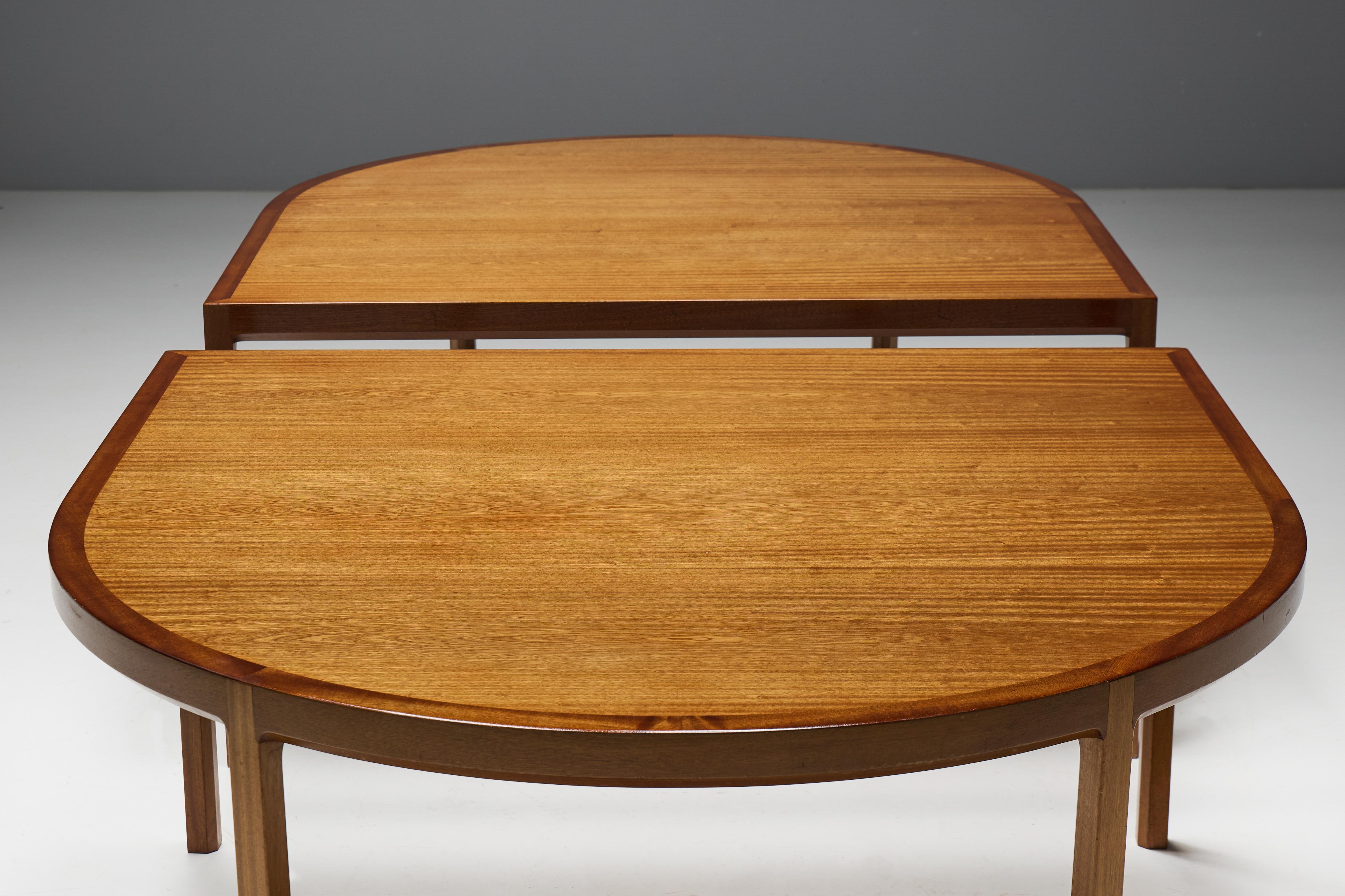 Scandinavian Modern Dining Table, Scandinavia, 1970s For Sale 3