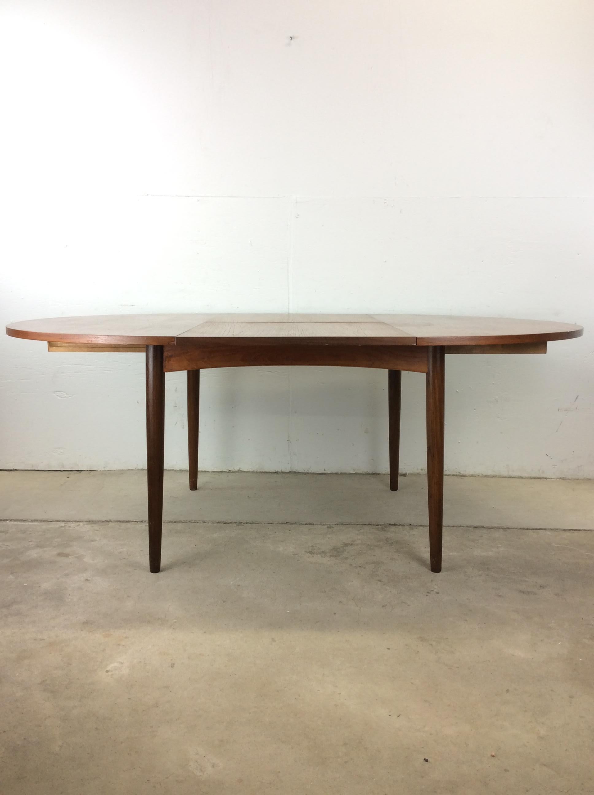 Scandinavian Modern Dining Table with Stowaway Leaf For Sale 4