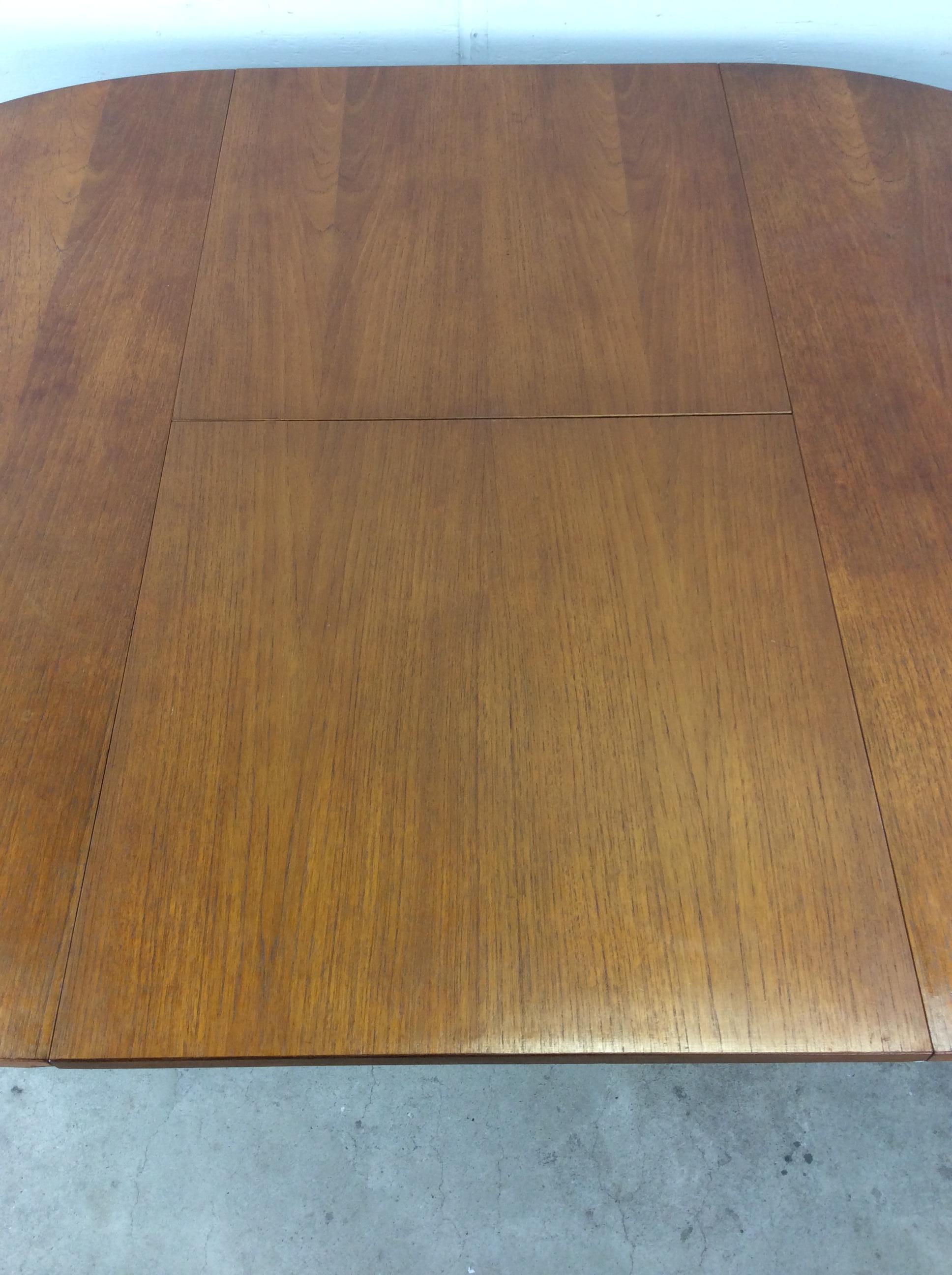 Scandinavian Modern Dining Table with Stowaway Leaf For Sale 8