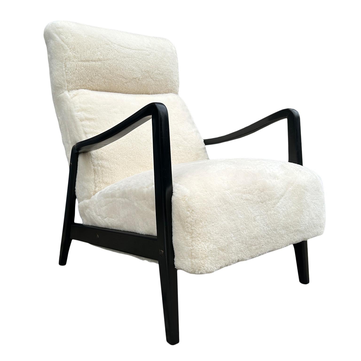 Swedish Scandinavian Modern Duxello Lounge Easy Chair for DUX by Folke Ohlsson in Sherpa For Sale