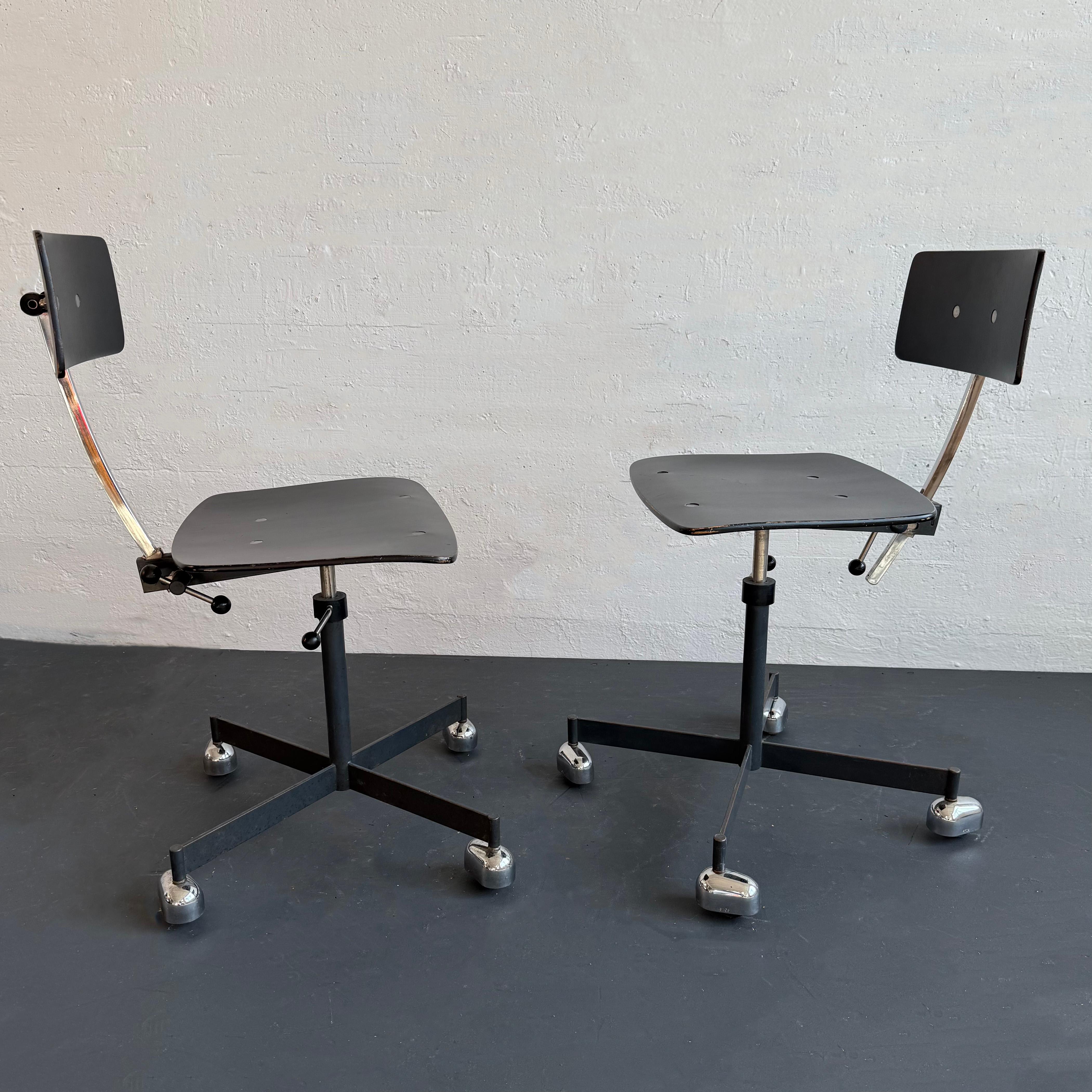 Silla de escritorio moderna escandinava KEVI Early Task Desk Chair By Jørgen Rasmussen Danés en venta