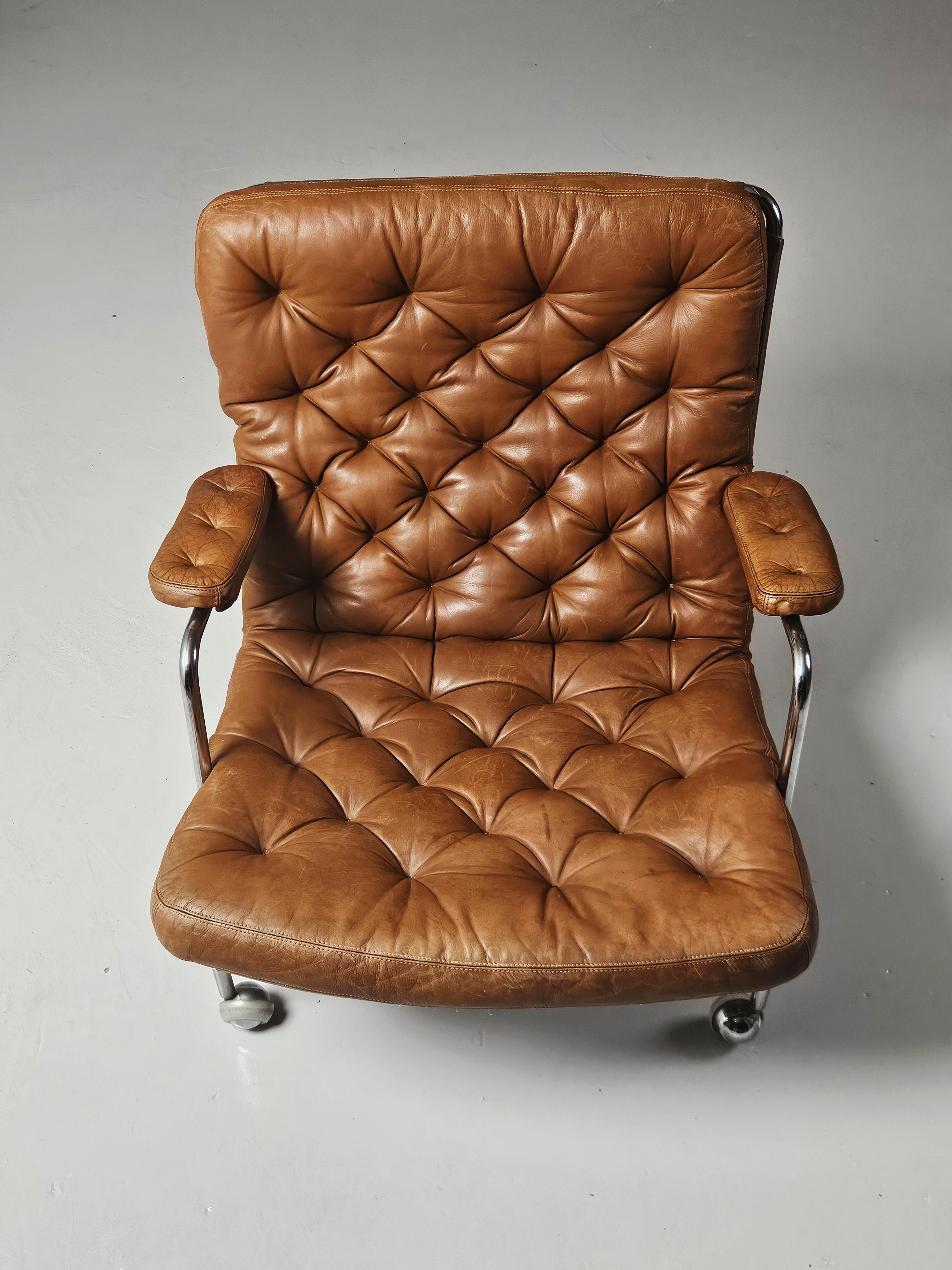 20th Century Scandinavian modern easy chairs 'Karin' by Bruno Mathsson, Sweden, 1970s