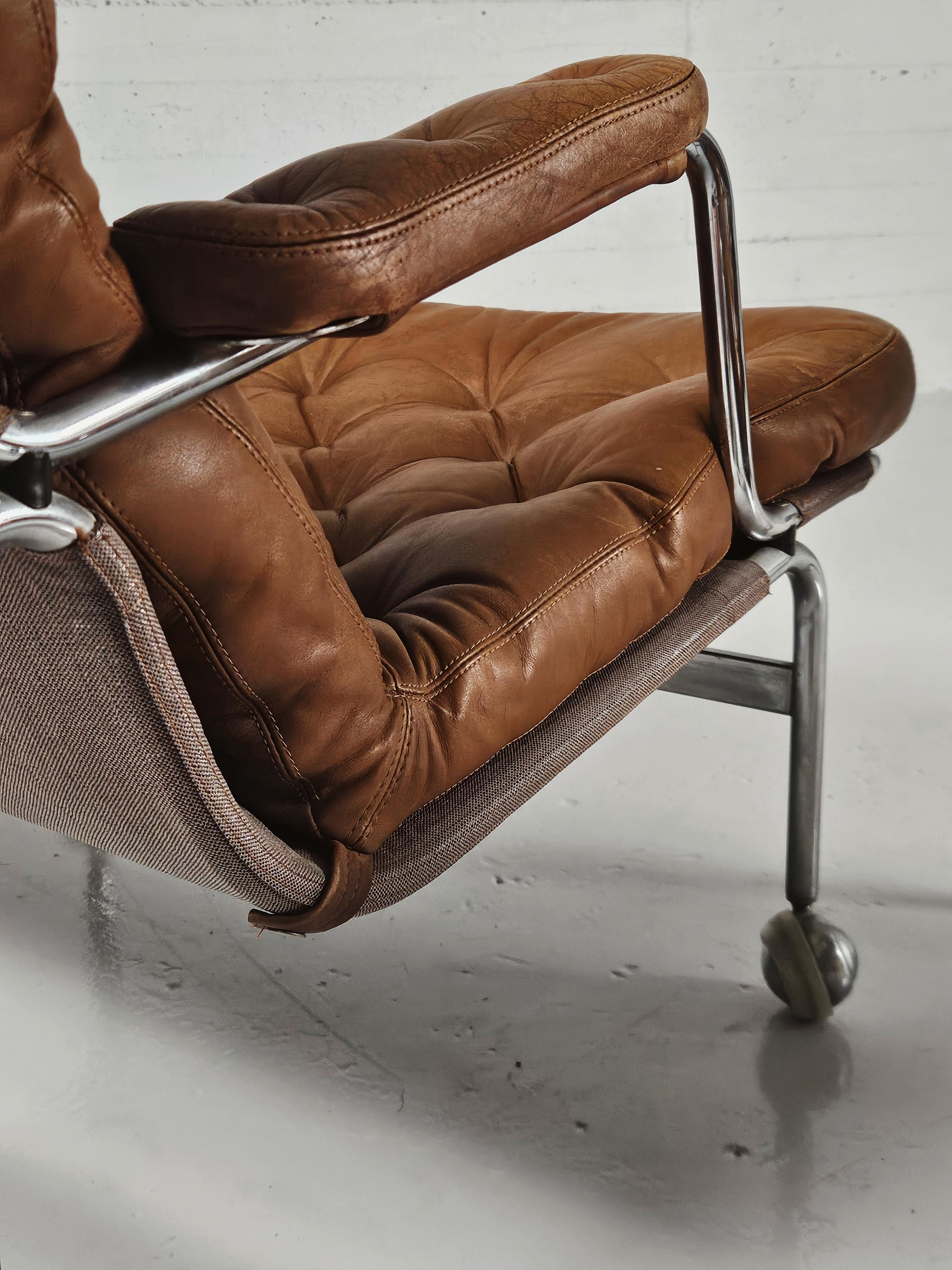 Scandinavian modern easy chairs 'Karin' by Bruno Mathsson, Sweden, 1970s 1