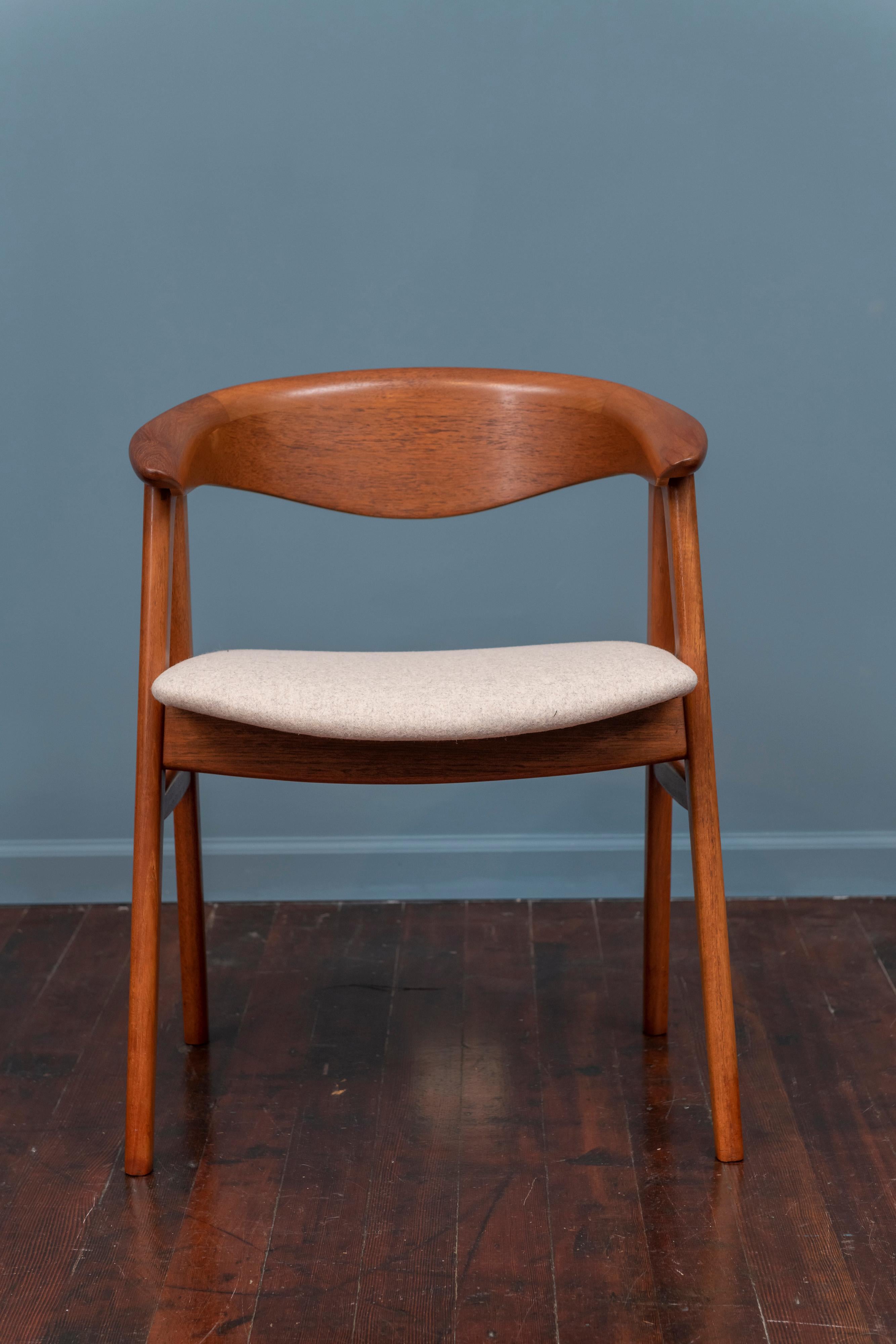 Scandinavian Modern Erik Kirkegaard Teak Dining Chairs, Model 57 1