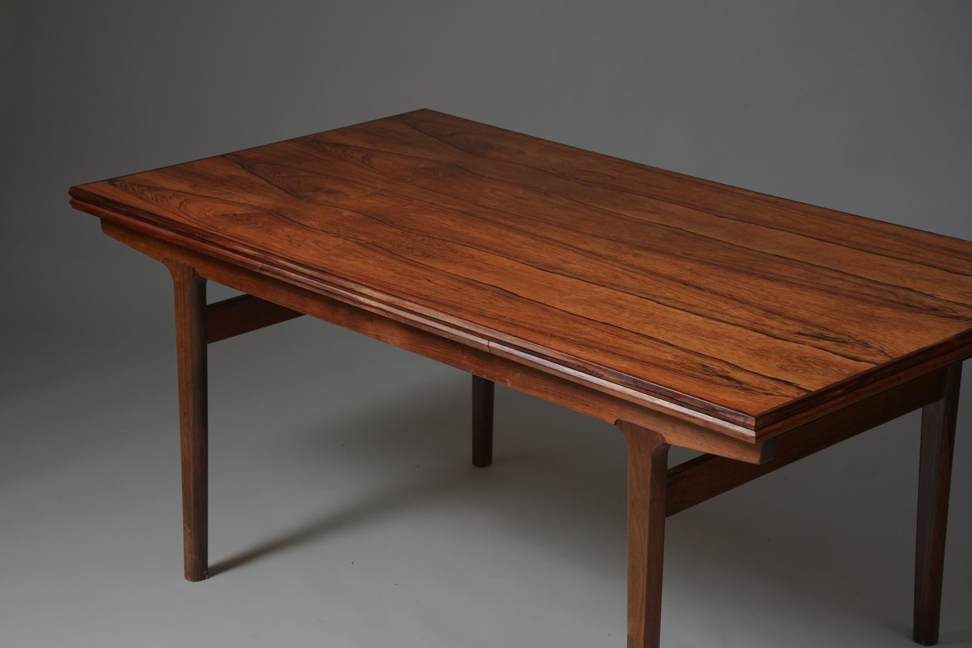 Mid-20th Century Scandinavian Modern Extendable Dining Table, Henning Kjærnulf, Denmark, 1960s For Sale