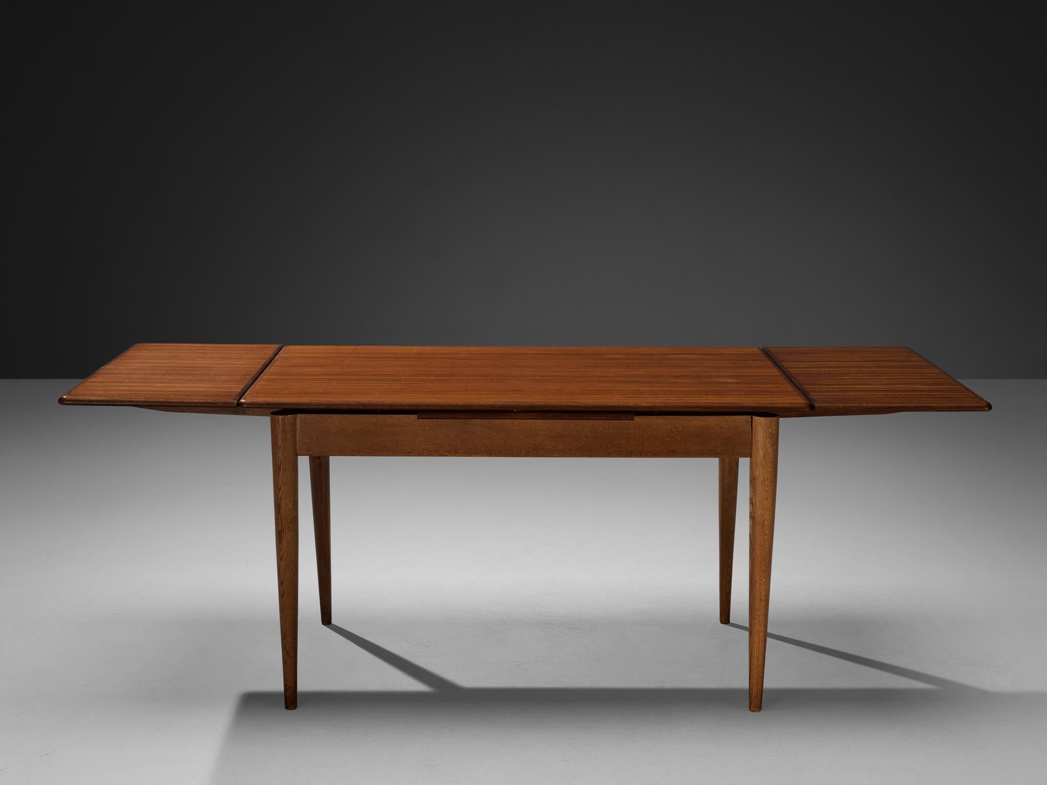 Scandinavian Modern Extendable Dining Table in Mahogany and Oak For Sale 2
