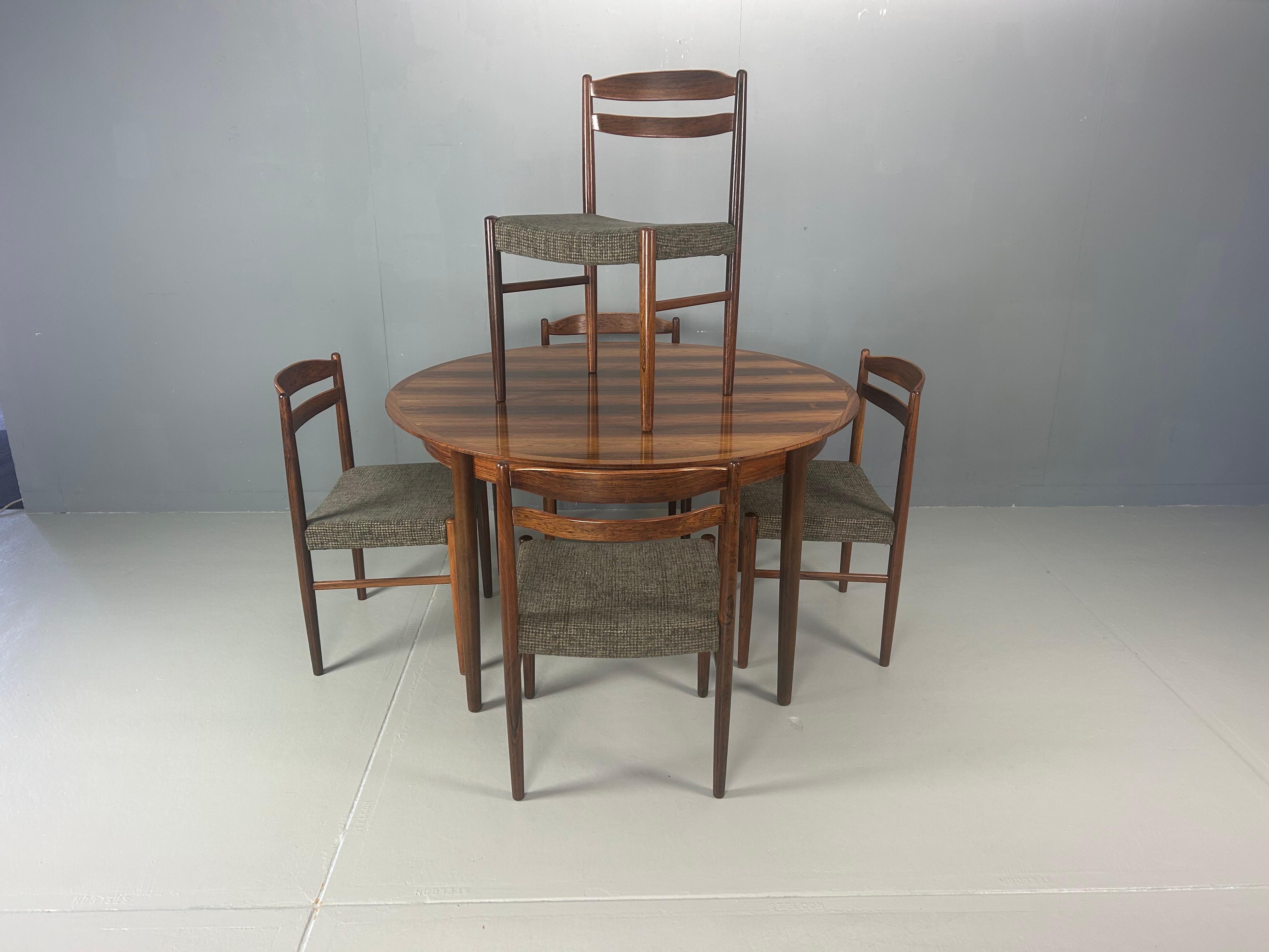 Table de salle à manger ovale/ronde à rallonge The Moderns, 1960, Danemark en vente 6