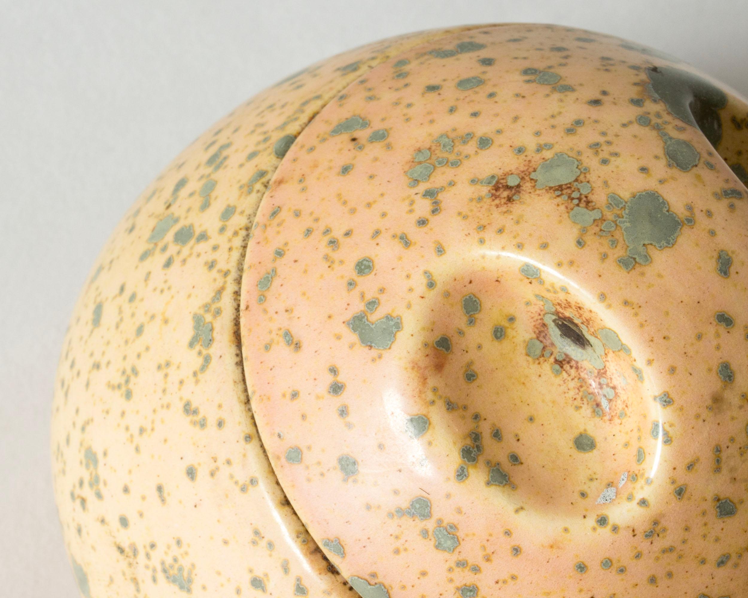 Scandinavian Modern Faience jar by Hans Hedberg, Biot, France In Good Condition For Sale In Stockholm, SE