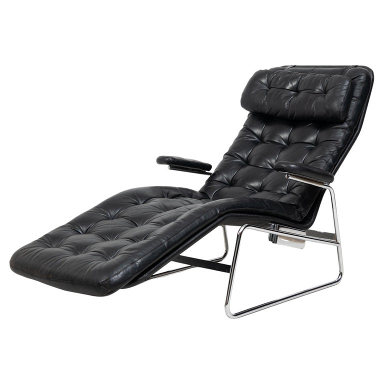 Scandinavian Modern Fenix by DUX Lounge Chair For Sale