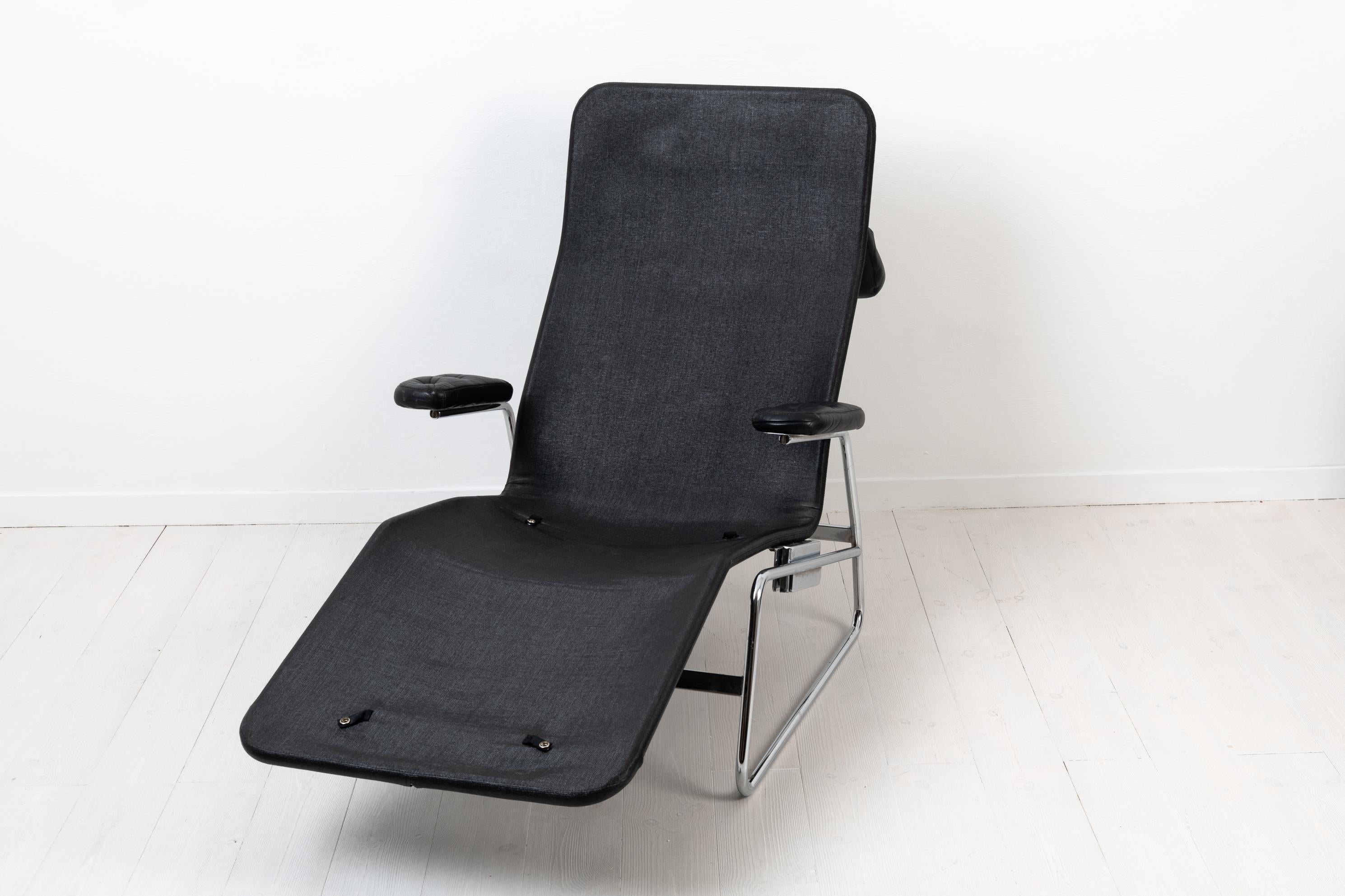 Scandinavian Modern Fenix Lounge Chairs for DUX In Good Condition In Kramfors, SE