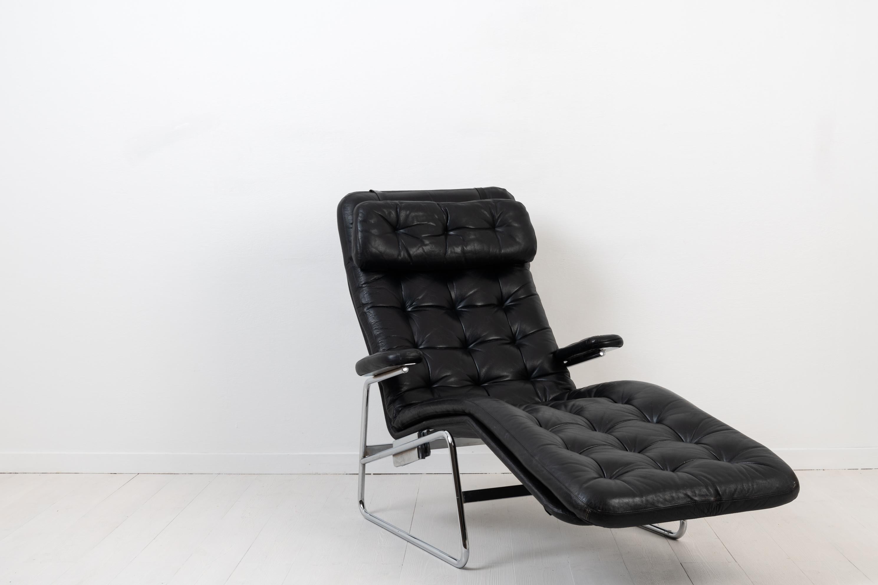 dux fenix lounge chair