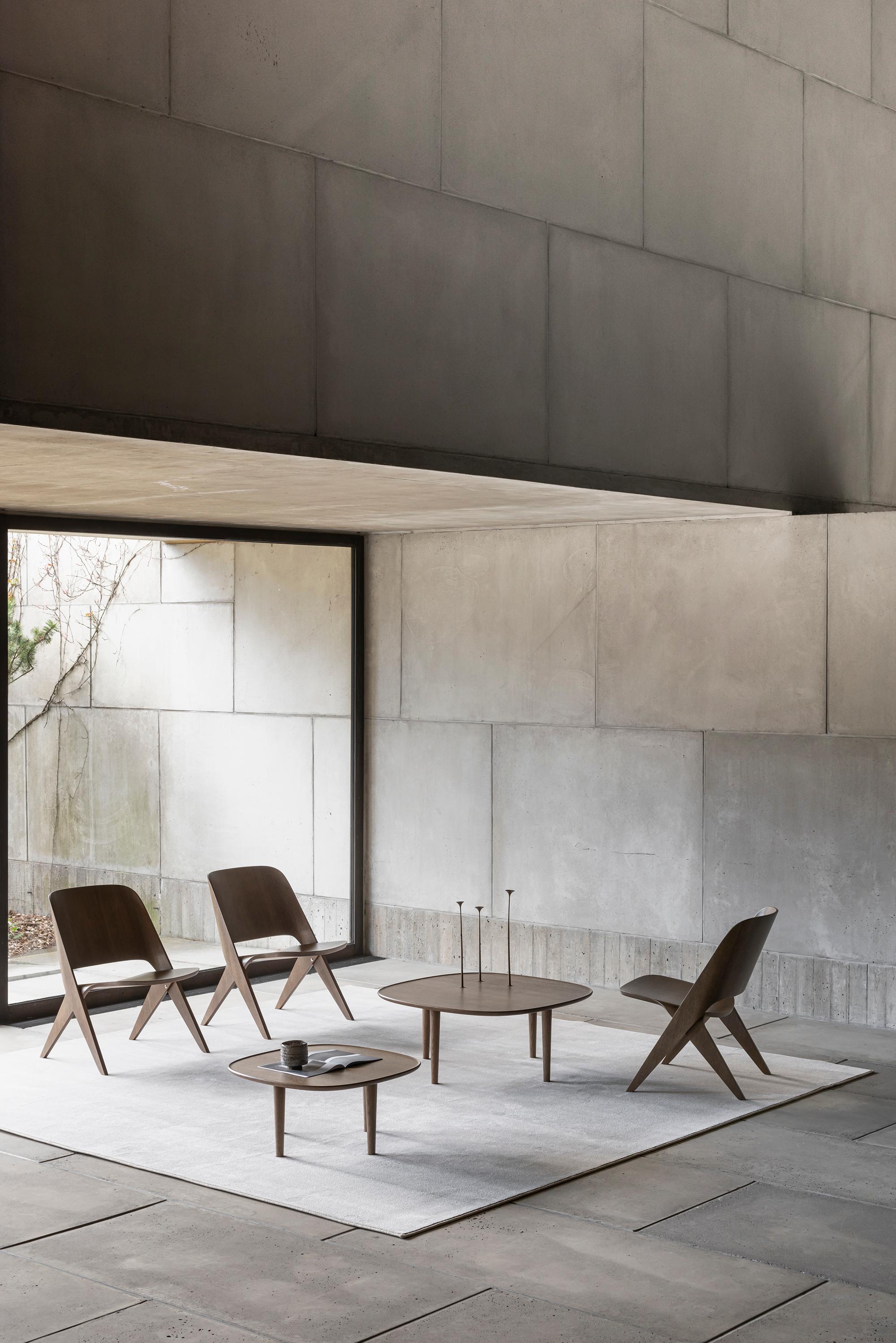 Scandinavian Modern 'Fiori' Table 85 by Antrei Hartikainen x Poiat, Oak For Sale 2
