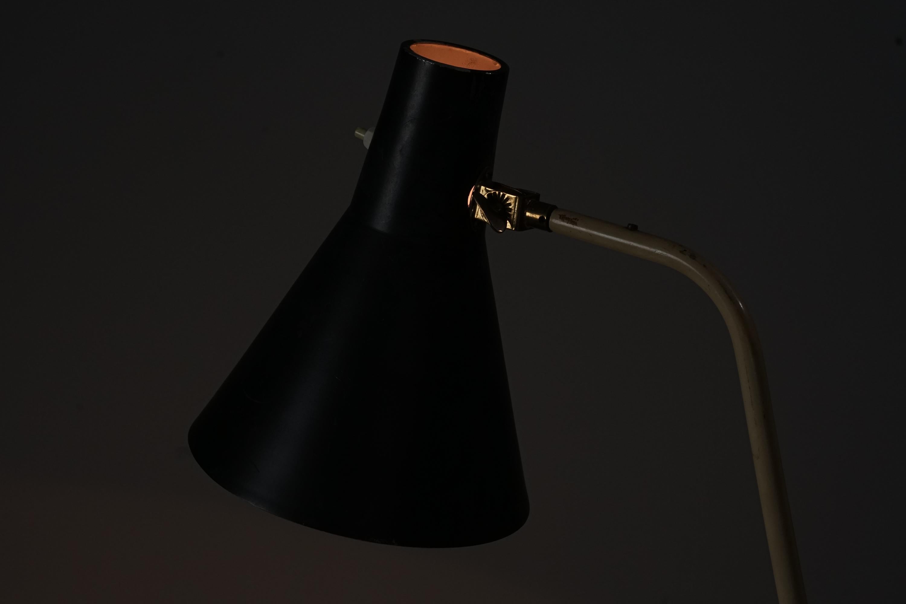 Finnish Scandinavian Modern Floor Lamp by Valinte Oy, 1950s For Sale