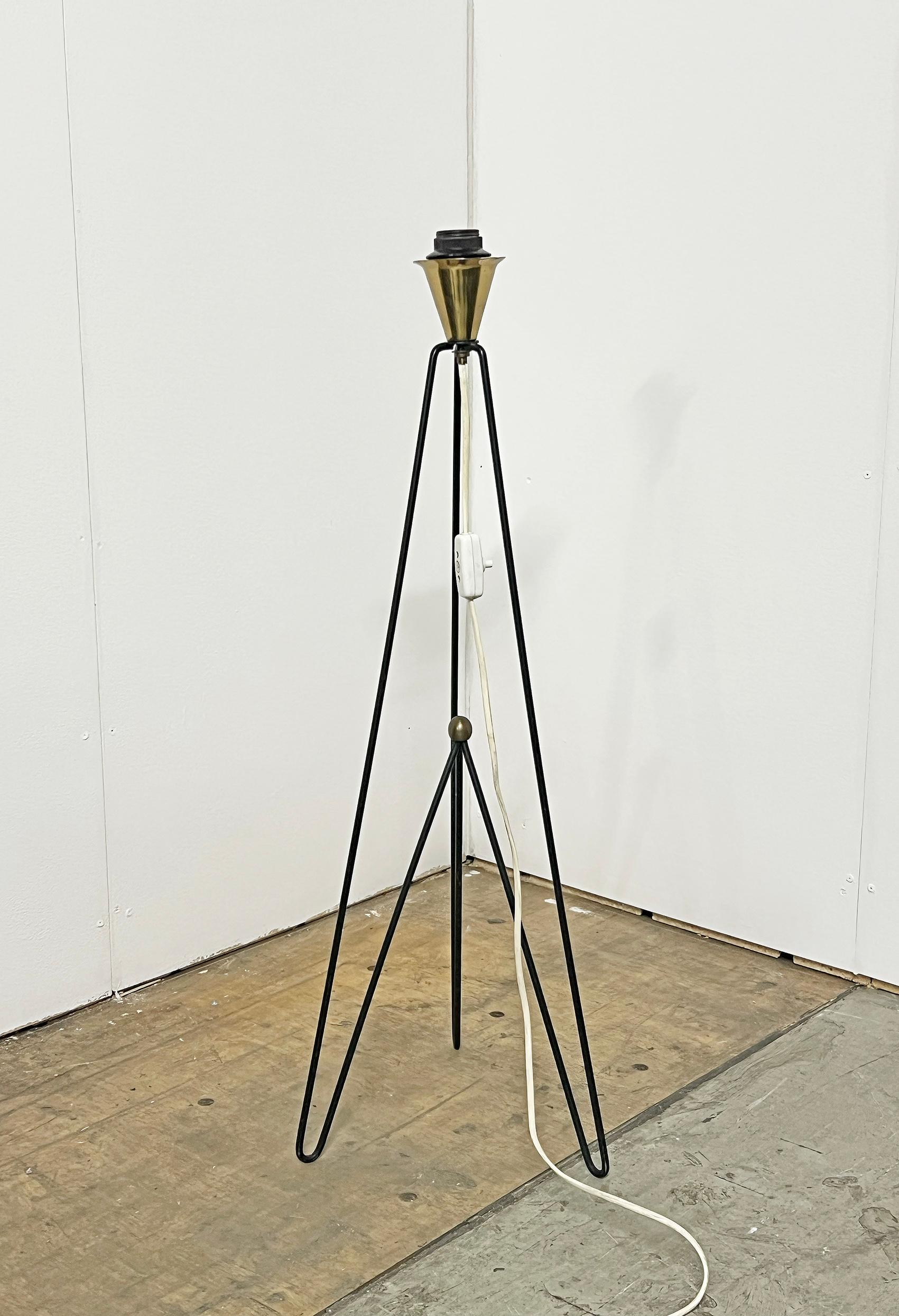 Scandinavian Modern Floor Lamp, ca 1950's In Good Condition For Sale In Örebro, SE