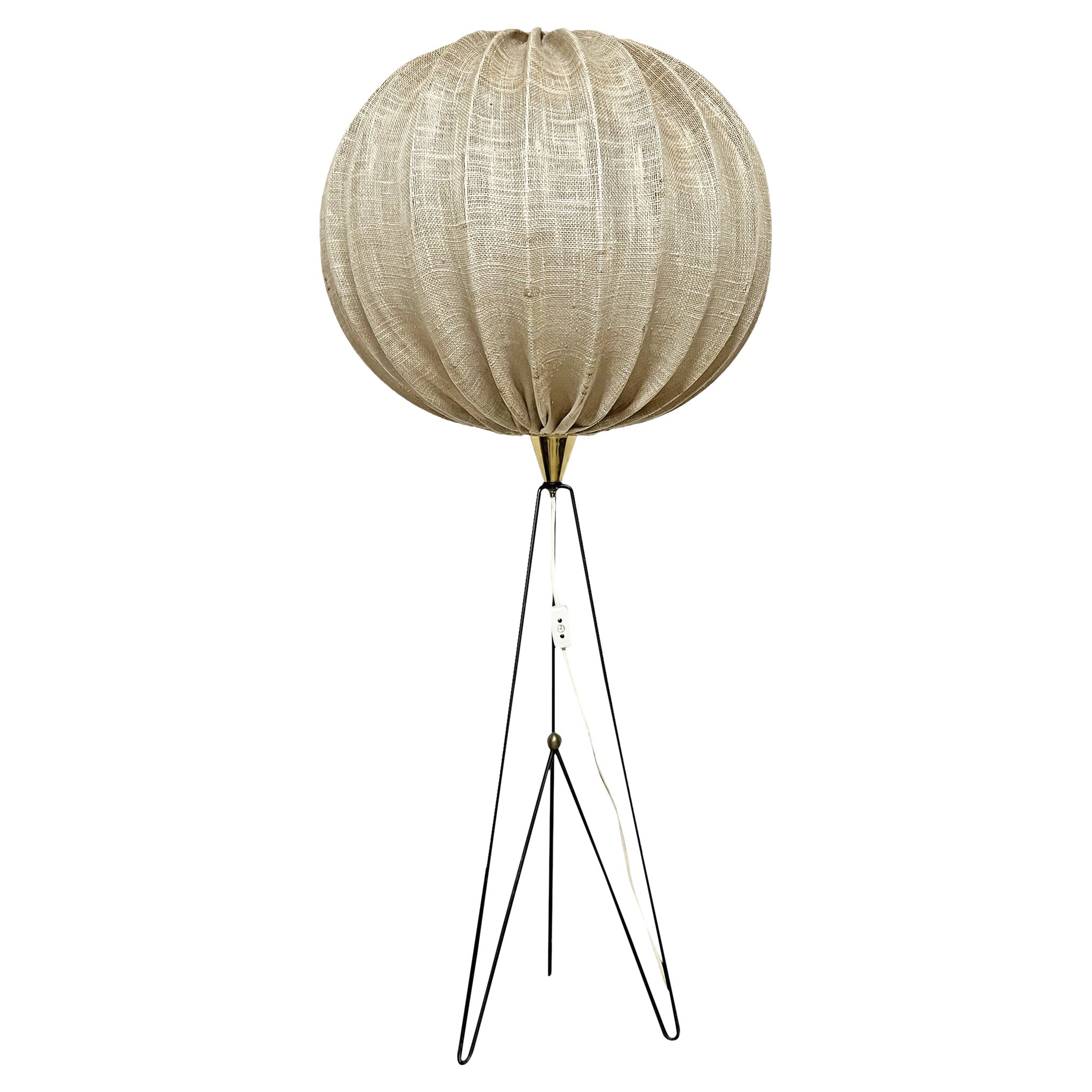 Lampadaire scandinave moderne des années 1950 en vente