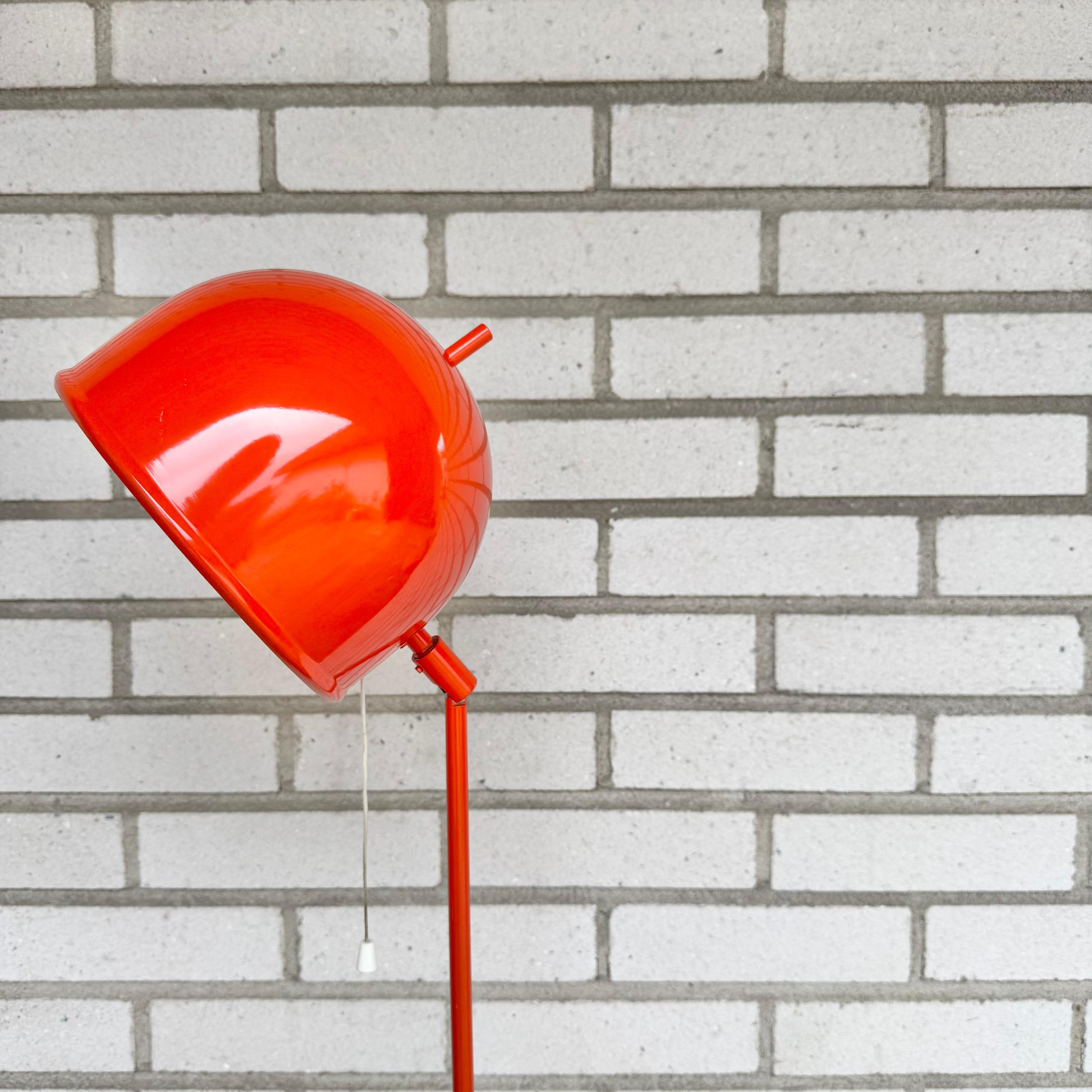 Laqué Lampadaire moderne scandinave modèle G-075 conçu par Eje Ahlgren pour Bergboms en vente