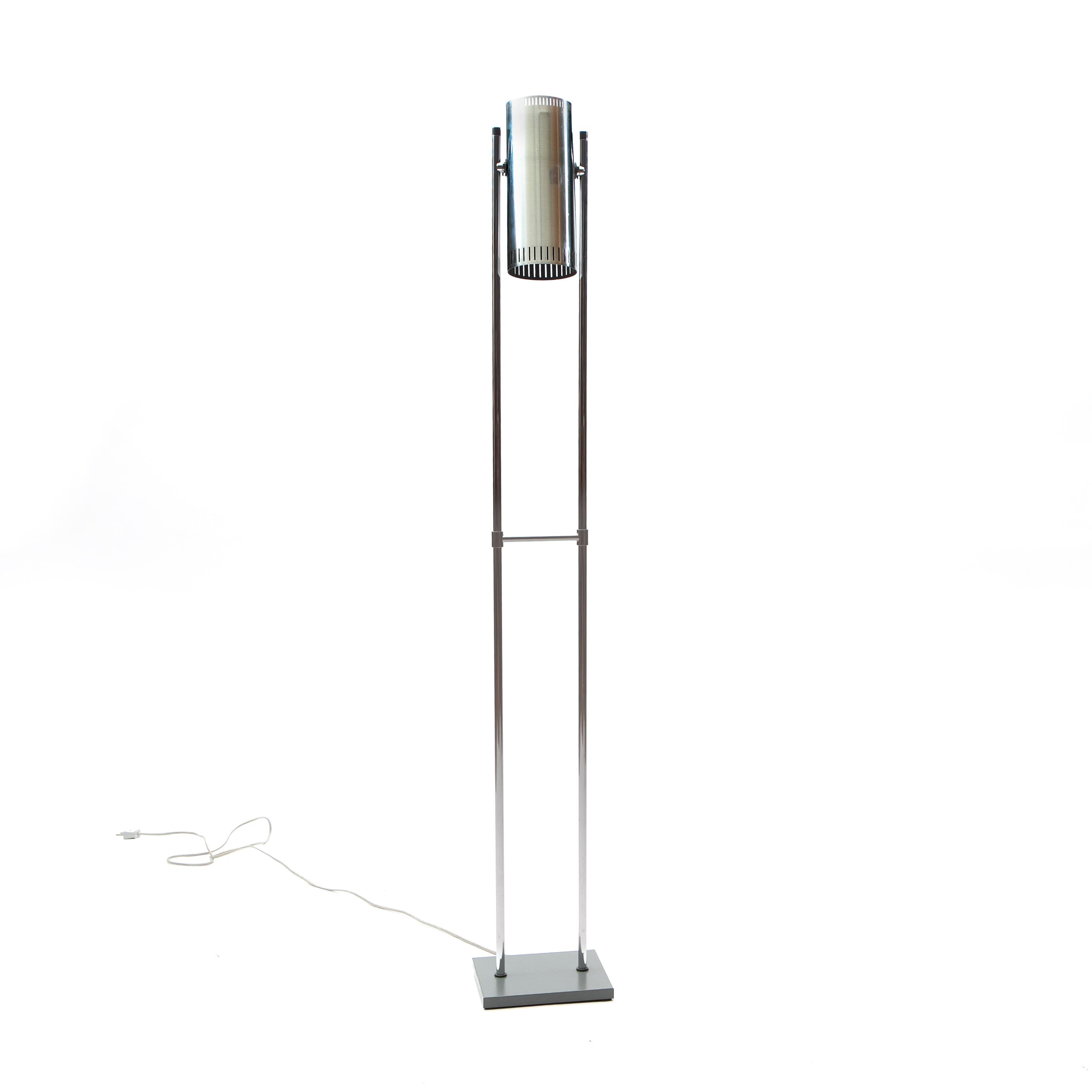 Scandinavian Modern Floor Lamp 