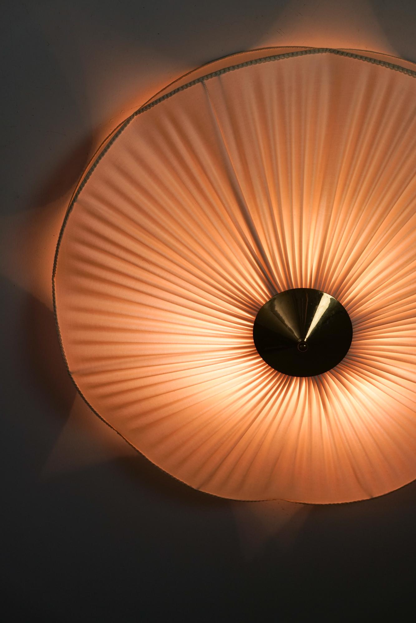 Empotrable moderno escandinavo, Finlandia, años 50 Latón en venta