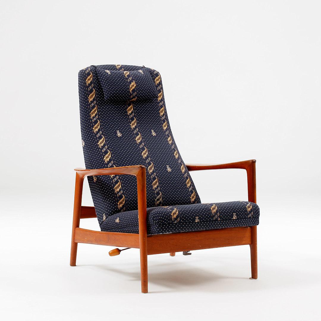 Swedish Scandinavian Modern Folke Ohlsson Duxiesta Lounge Chair