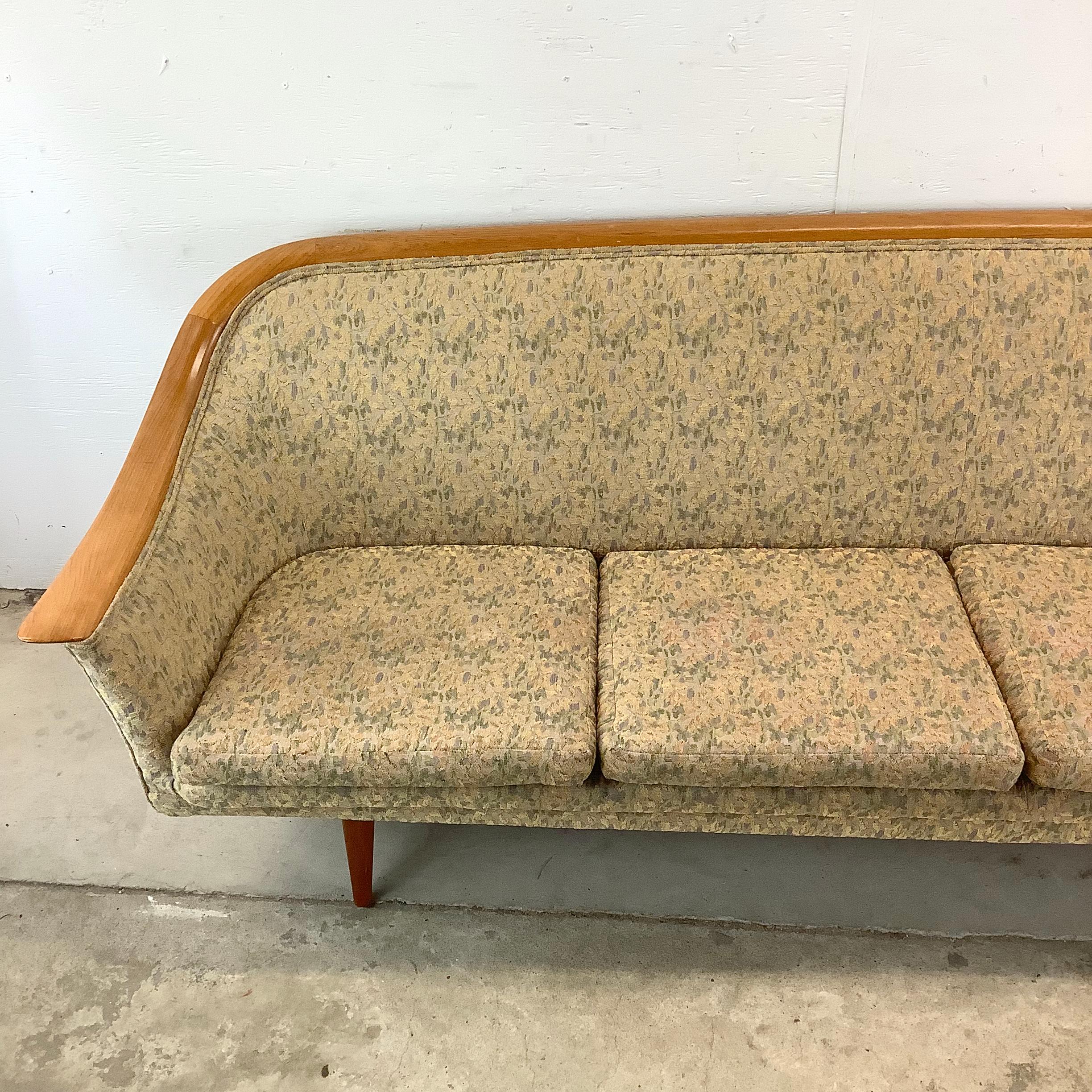 Scandinavian Modern Four Seat Sofa attr. Fredrik Kayser For Sale 5