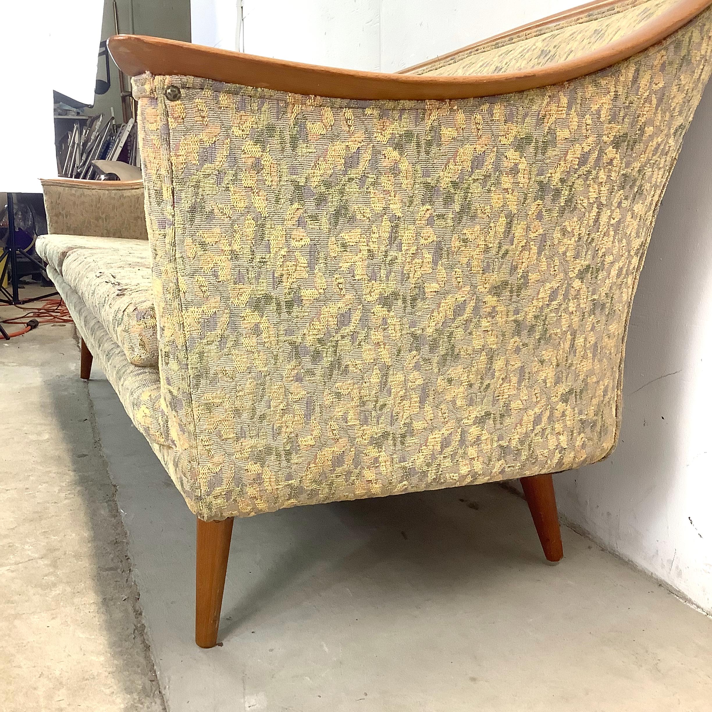 Scandinavian Modern Four Seat Sofa attr. Fredrik Kayser For Sale 6