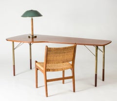 Bureau scandinave moderne en teck aux formes libres, Danemark, années 1950