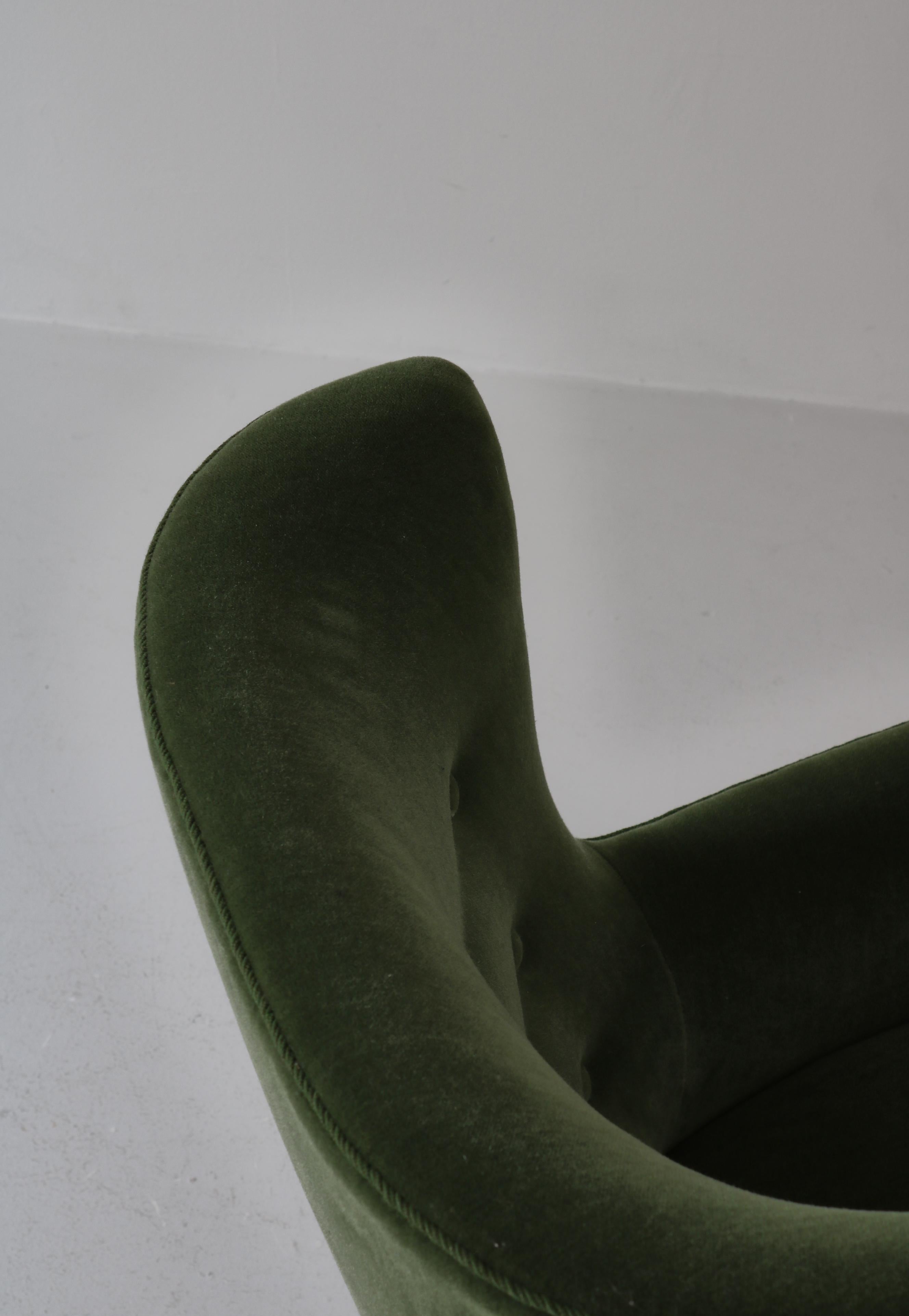 Skandinavischer moderner Fritz Hansen Easy Chair aus grünem Mohair-Samtstoff, 1940er Jahre im Angebot 7