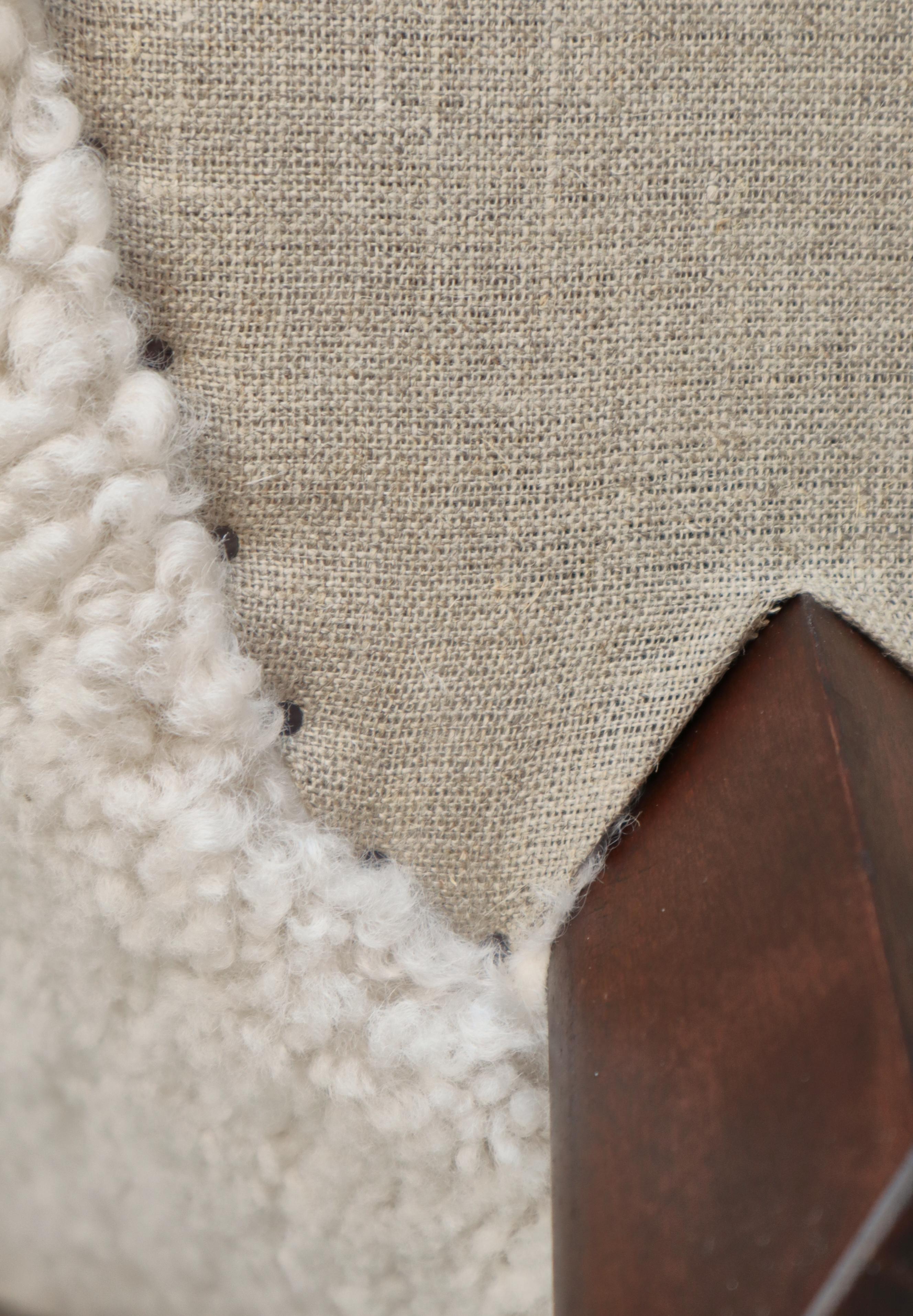 Scandinavian Modern Fritz Hansen Sheepskin Easy Chairs Model FH-1669 For Sale 10