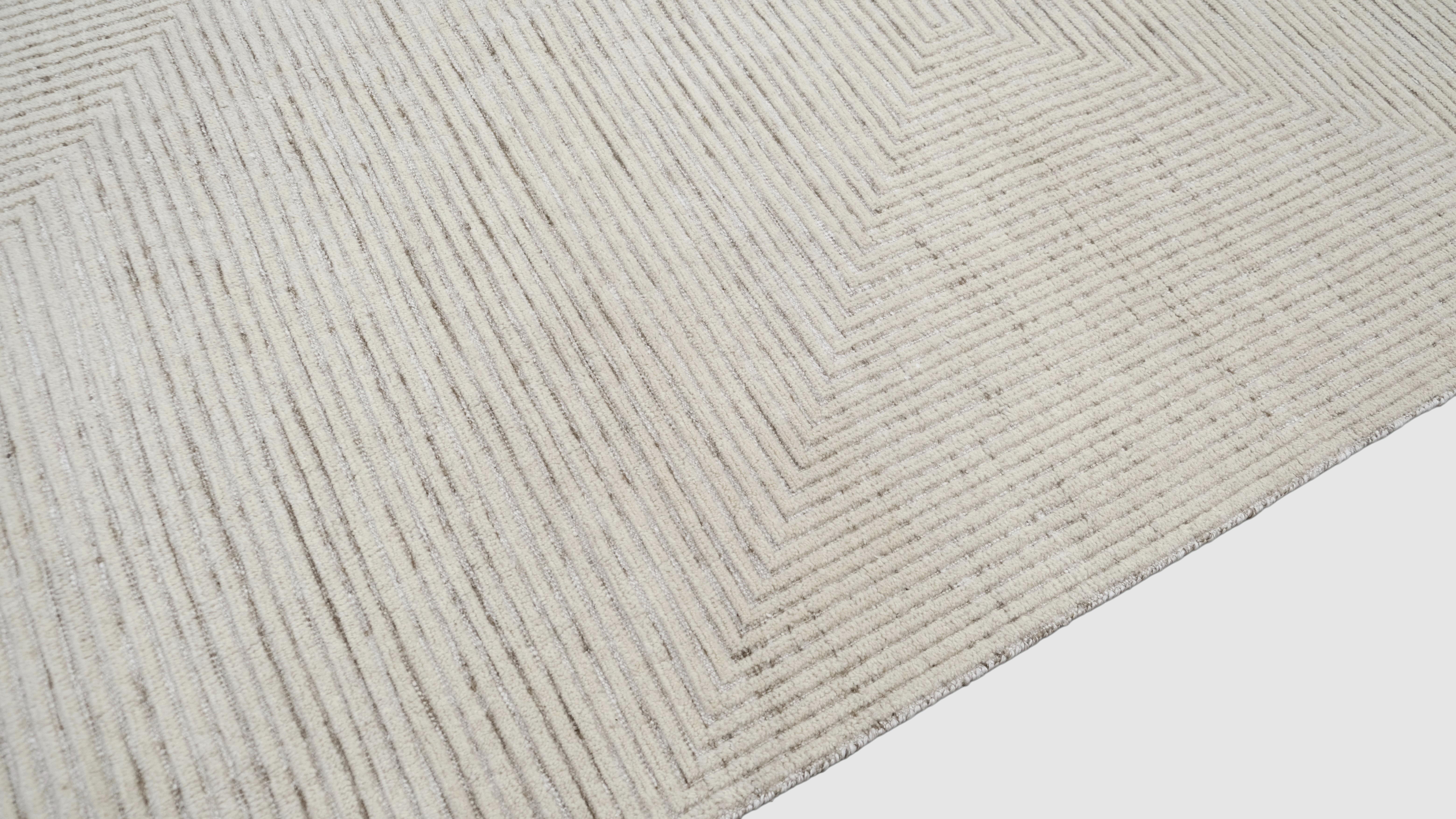 Skandinavisch Modern Geometrisch Elfenbeinfarbener Wollteppich  11'10''x15'10'' (Skandinavische Moderne) im Angebot