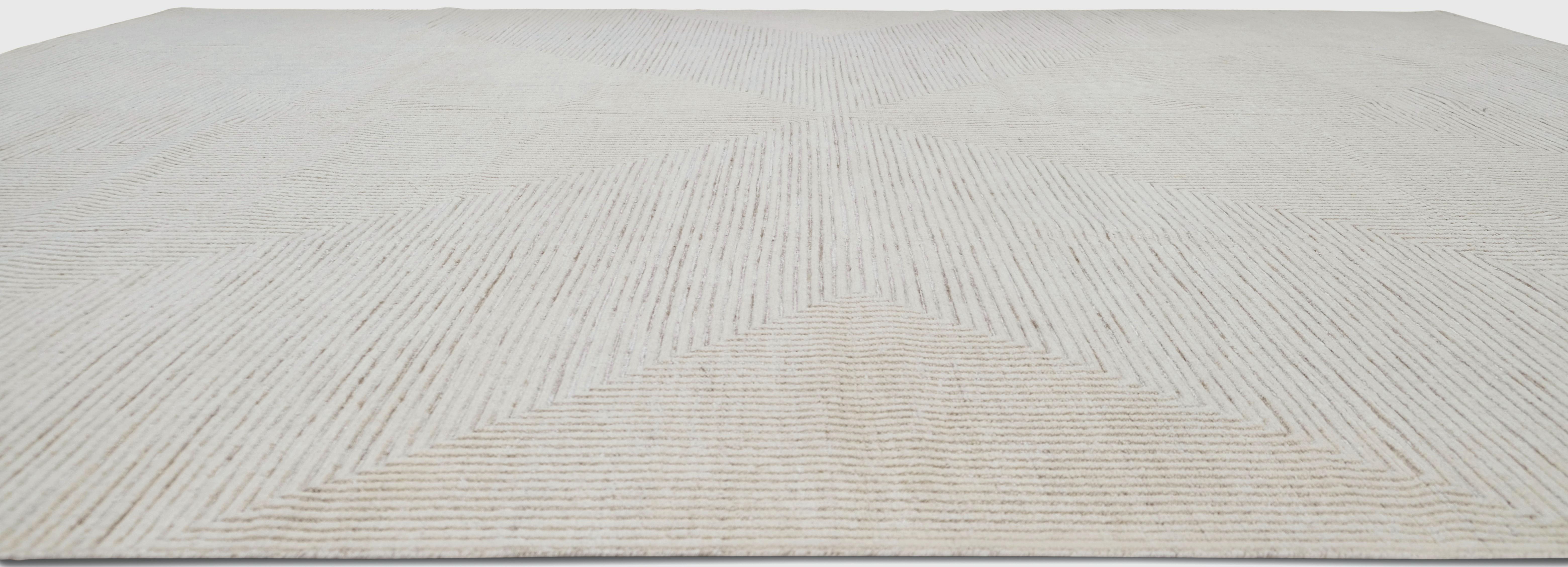 Skandinavisch Modern Geometrisch Elfenbeinfarbener Wollteppich  11'10''x15'10'' (Asiatisch) im Angebot