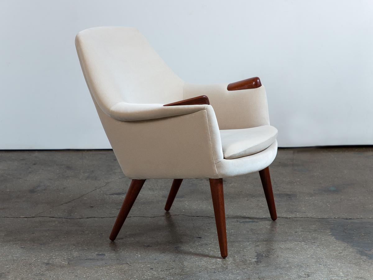 Gerhard Berg fauteuil de salon moderne scandinave Mama Bear en vente 7