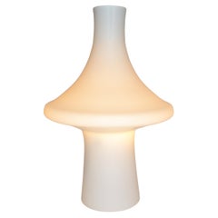 Lámpara de mesa escandinava moderna de cristal, años 70
