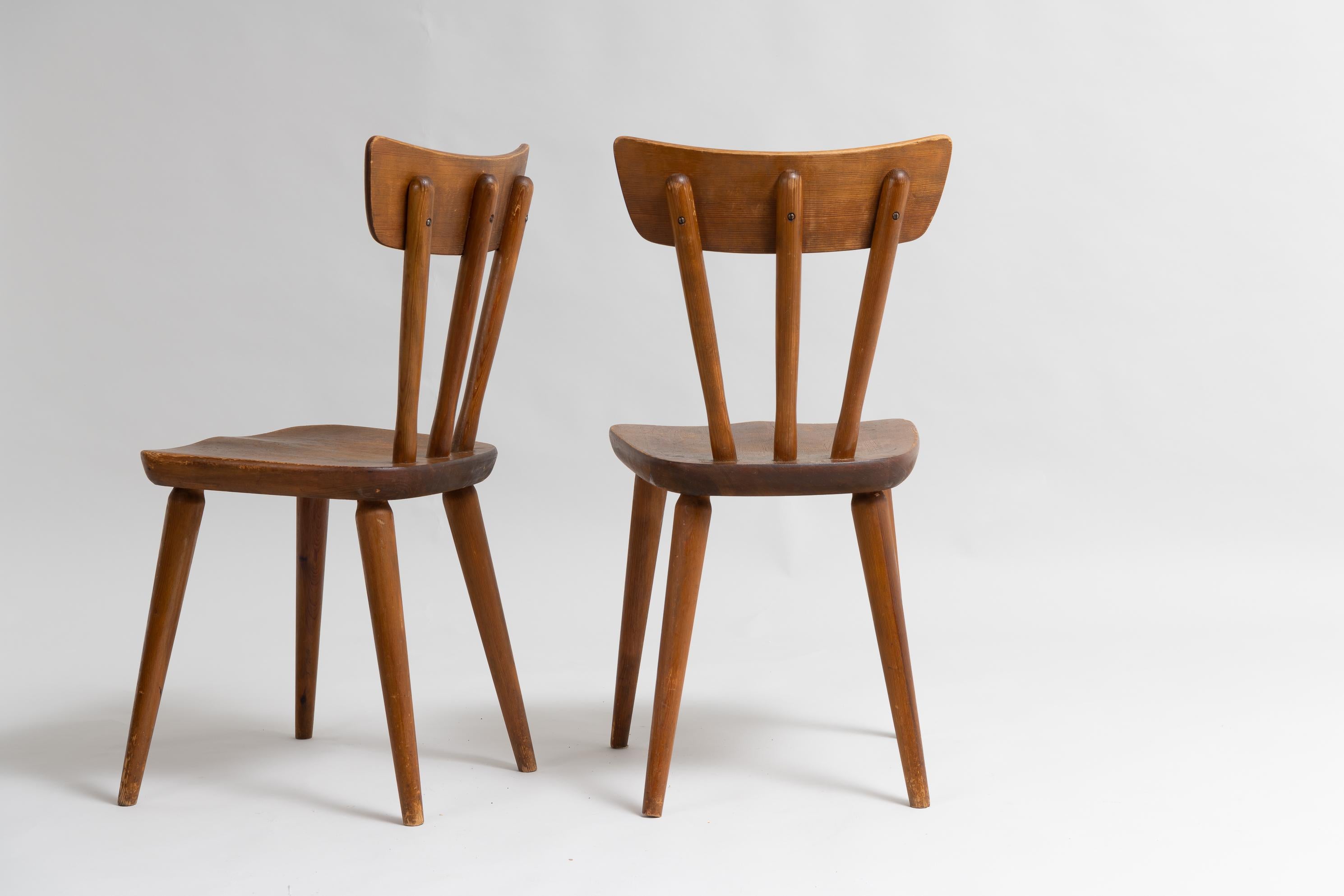 Scandinavian Modern Göran Malmvall Svensk Fur Pine Chairs In Good Condition In Kramfors, SE