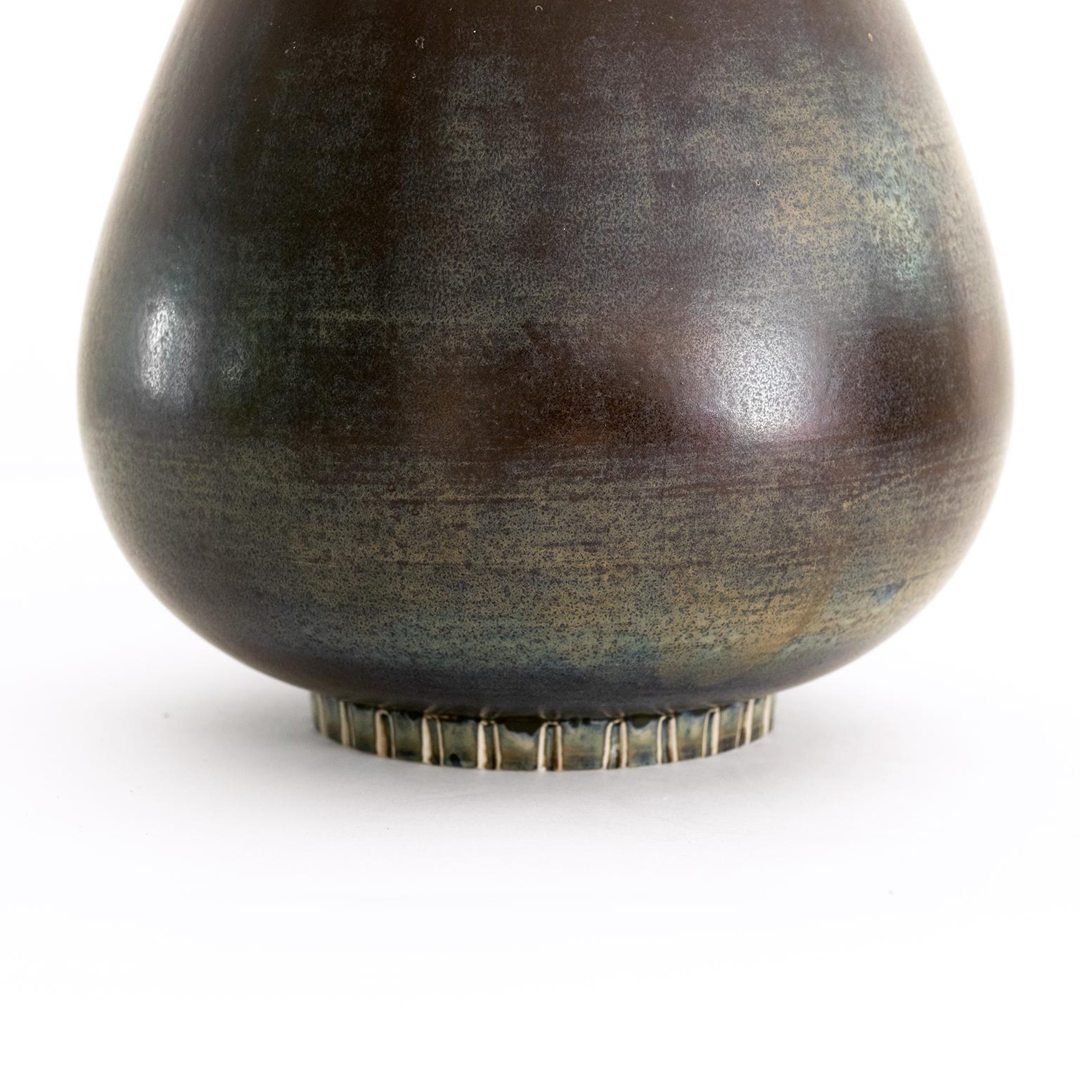 Ceramic Scandinavian Modern Group of 3 Gunnar Nylund Vases in Light and Dark Glazes For Sale
