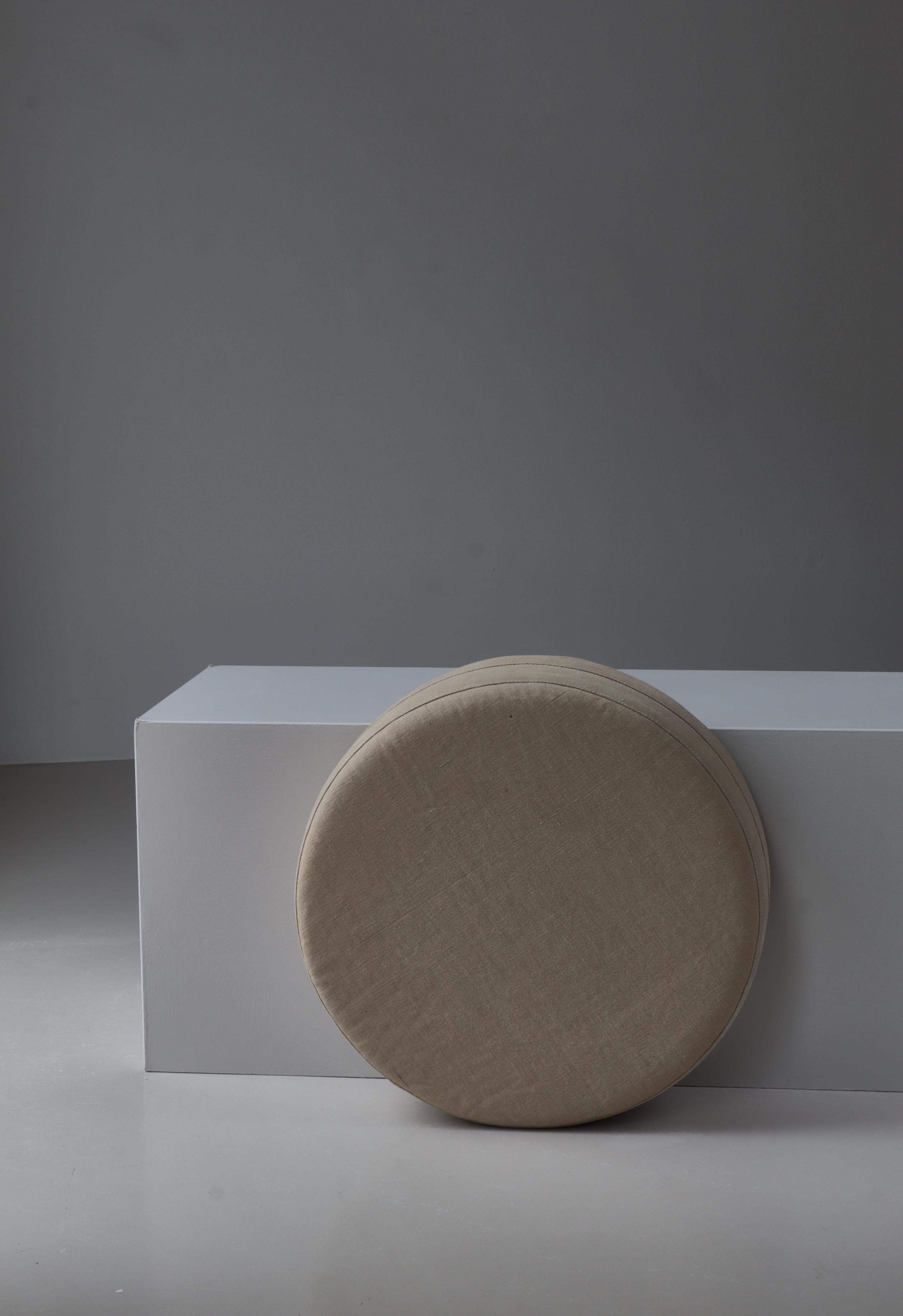 Scandinavian Modern Hand Sewn Pouf by Ivan Schlechter, Natural Canvas, 1960s In Good Condition For Sale In Odense, DK