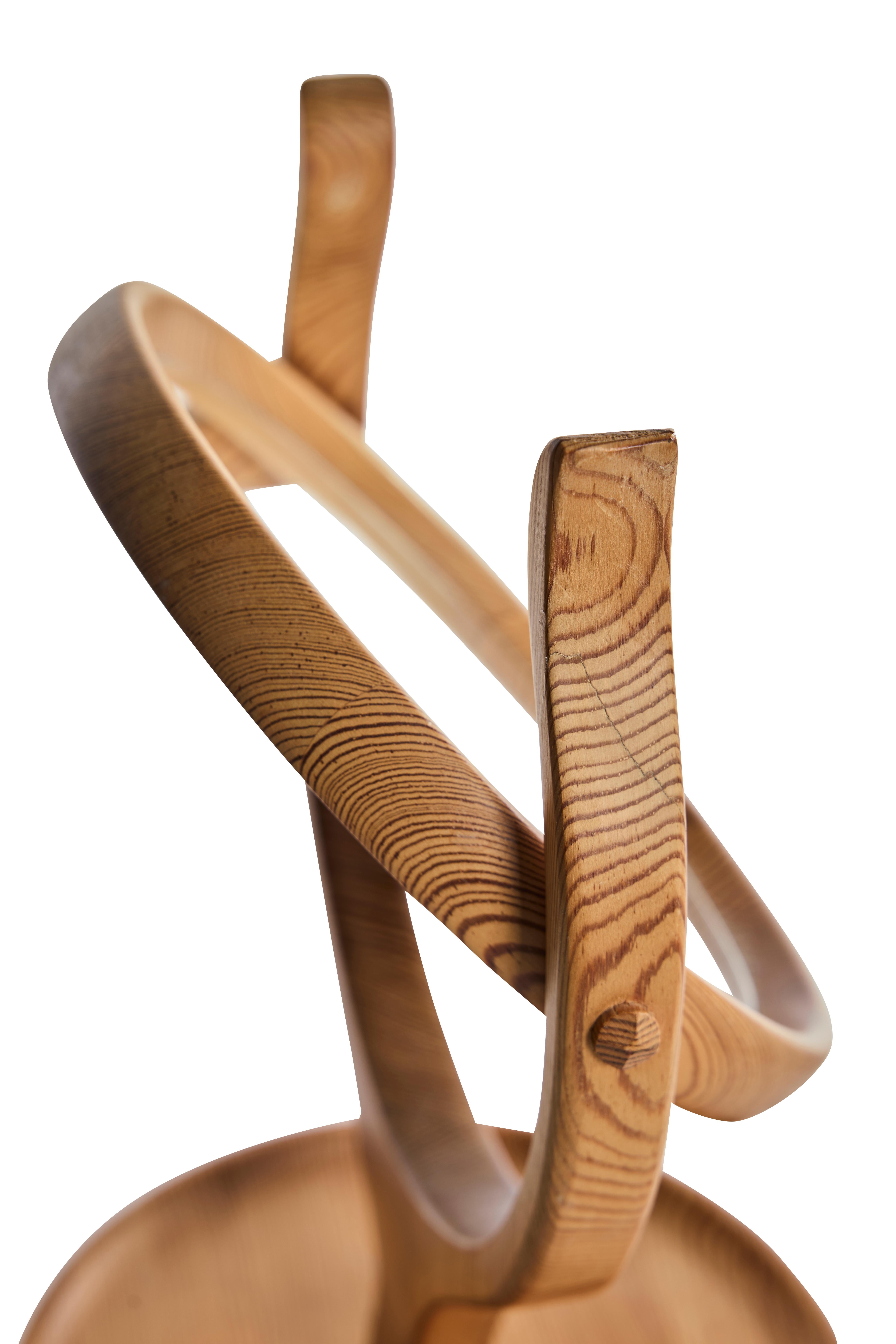 Scandinavian Modern Handcrafted Pine Vanity Mirror with Hidden Storage, 1970s In Good Condition For Sale In Göteborg, SE