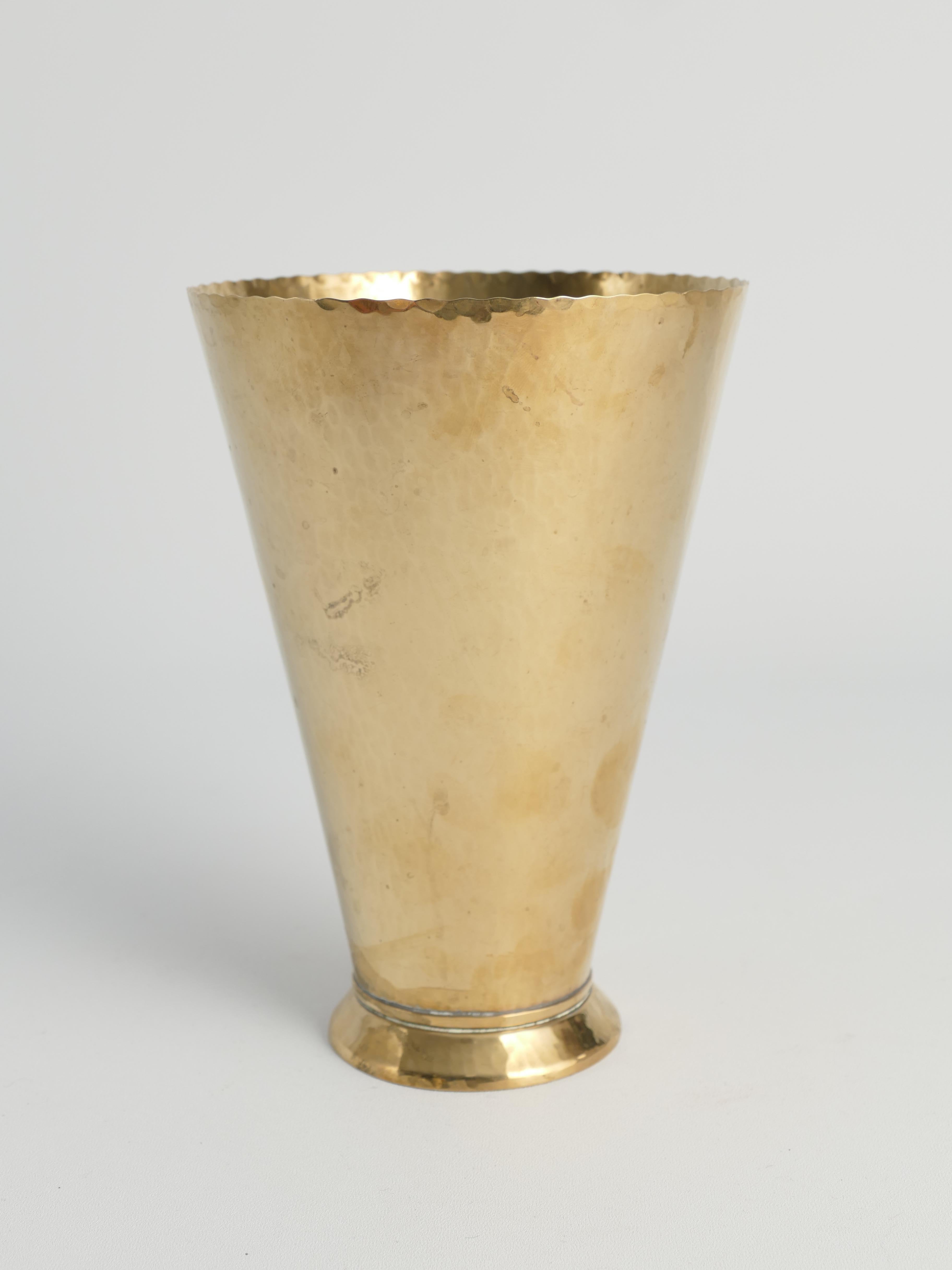 Scandinavian Modern Handmade Conical Brass Vase, Sweden 1949 For Sale 6